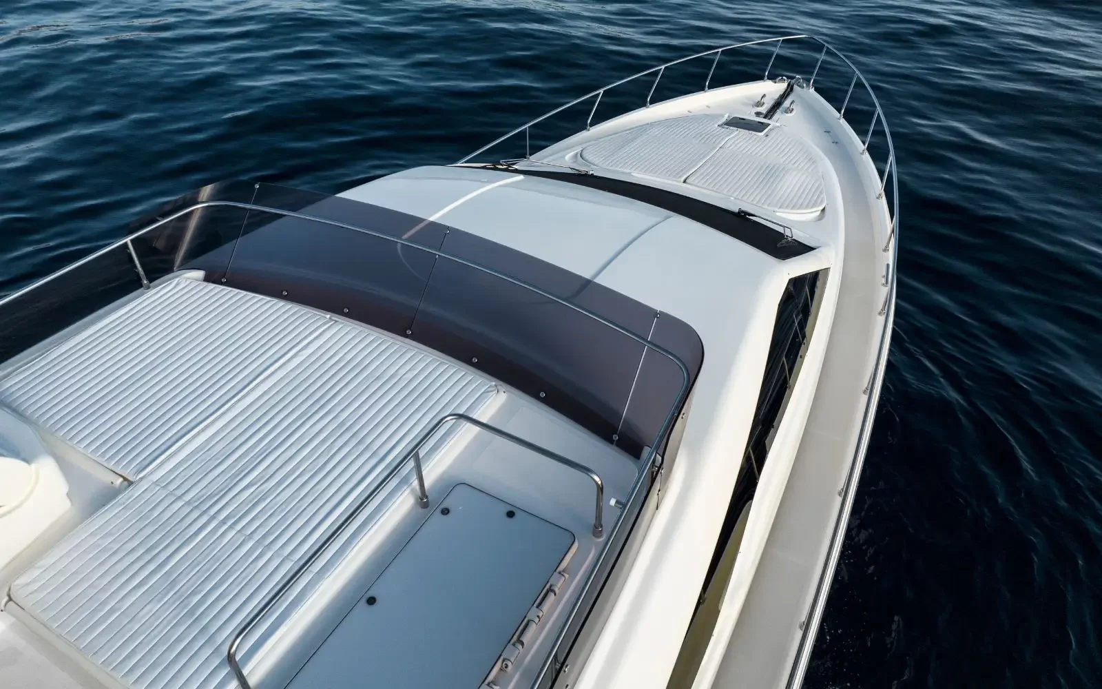 Ferretti 630 (ESCAPE)  - 12