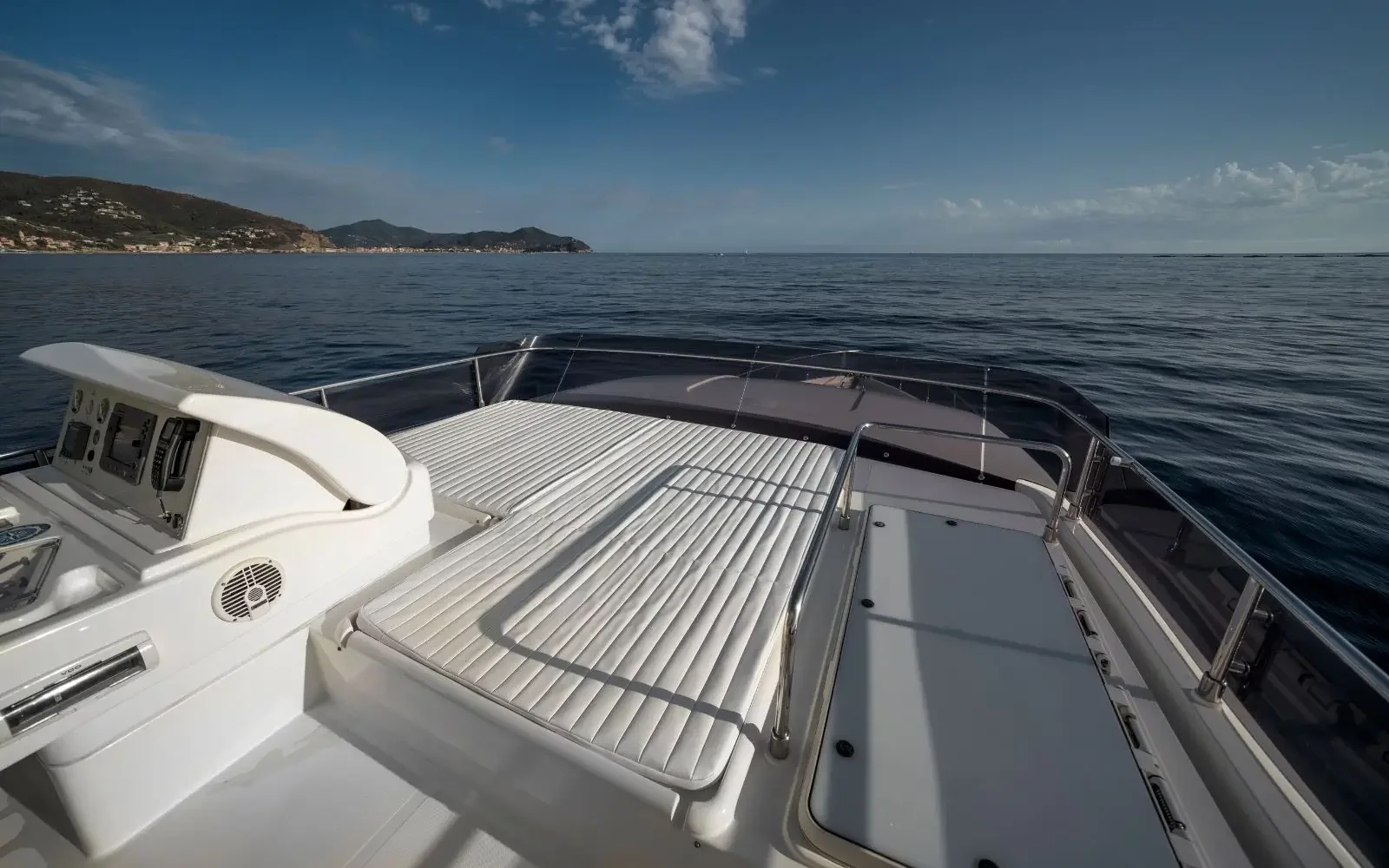 Ferretti 630 (ESCAPE)  - 1