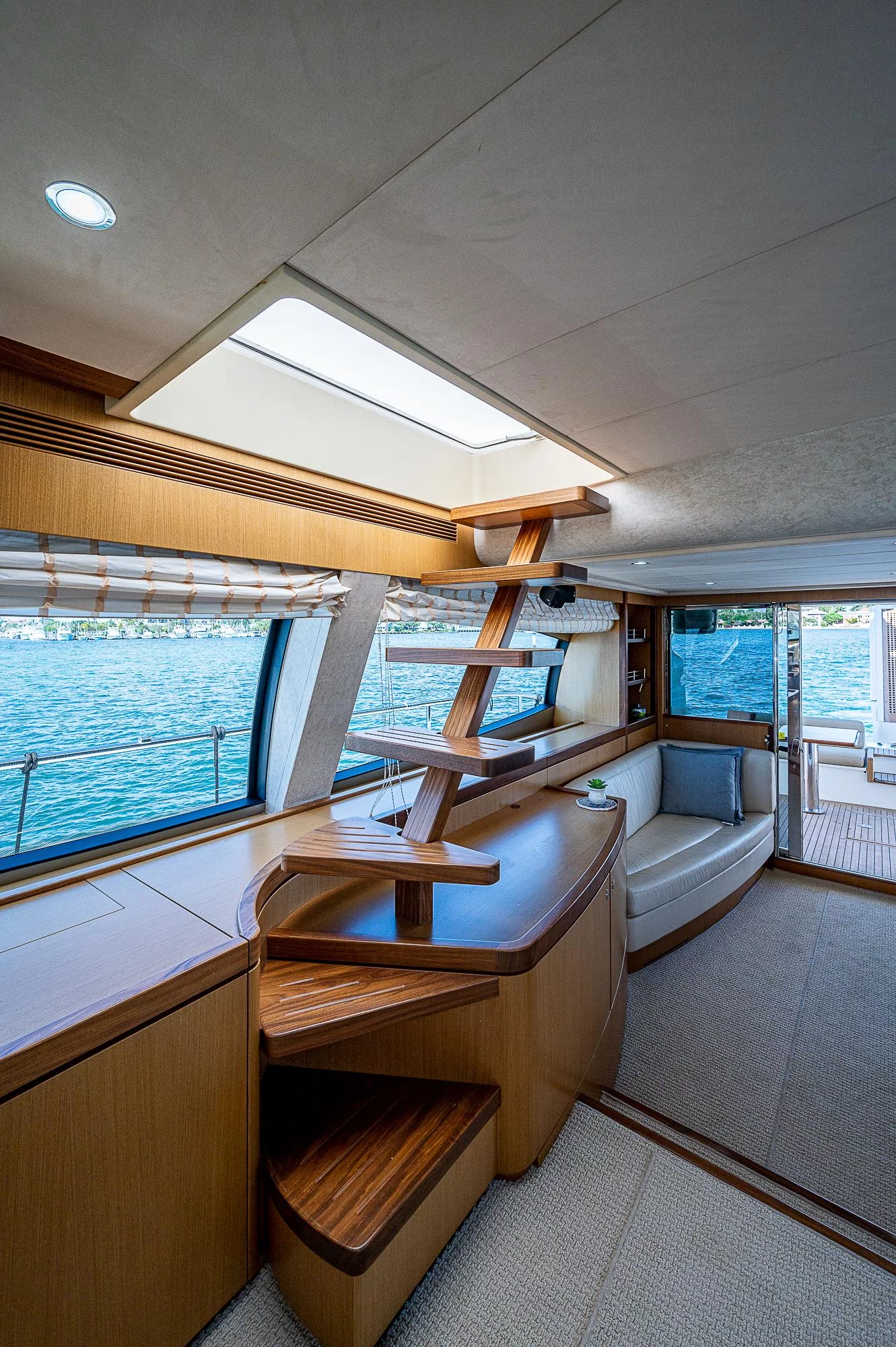 Ferretti 630 (ESCAPE)  - 13