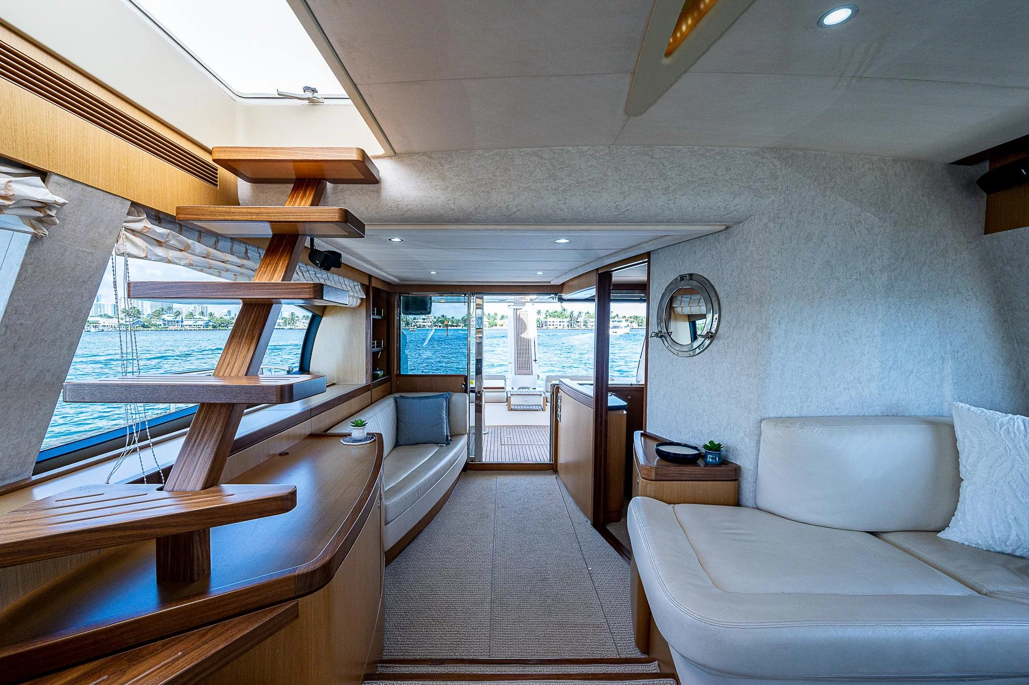 Ferretti 630 (ESCAPE)  - 3
