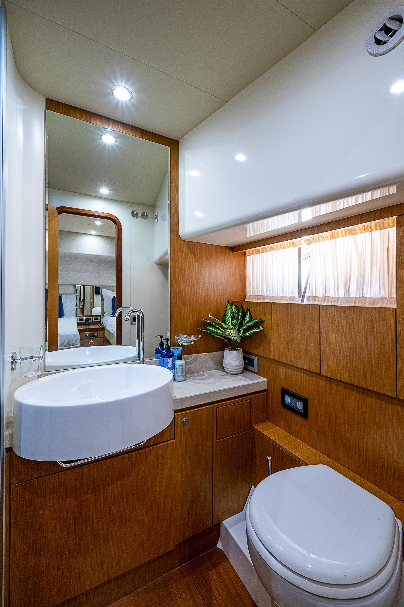 Photo #22 - Ferretti 630 (ESCAPE) in Mykonos - 61604