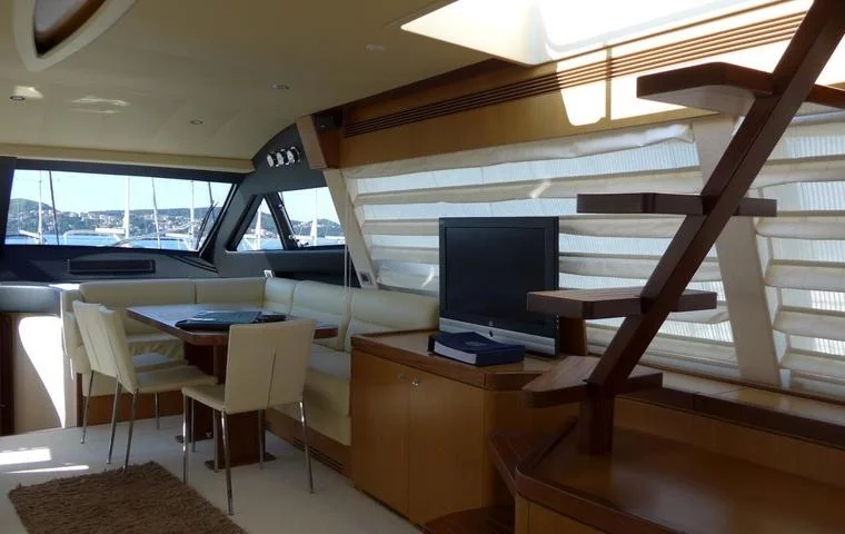 Ferretti 630 (ESCAPE)  - 7