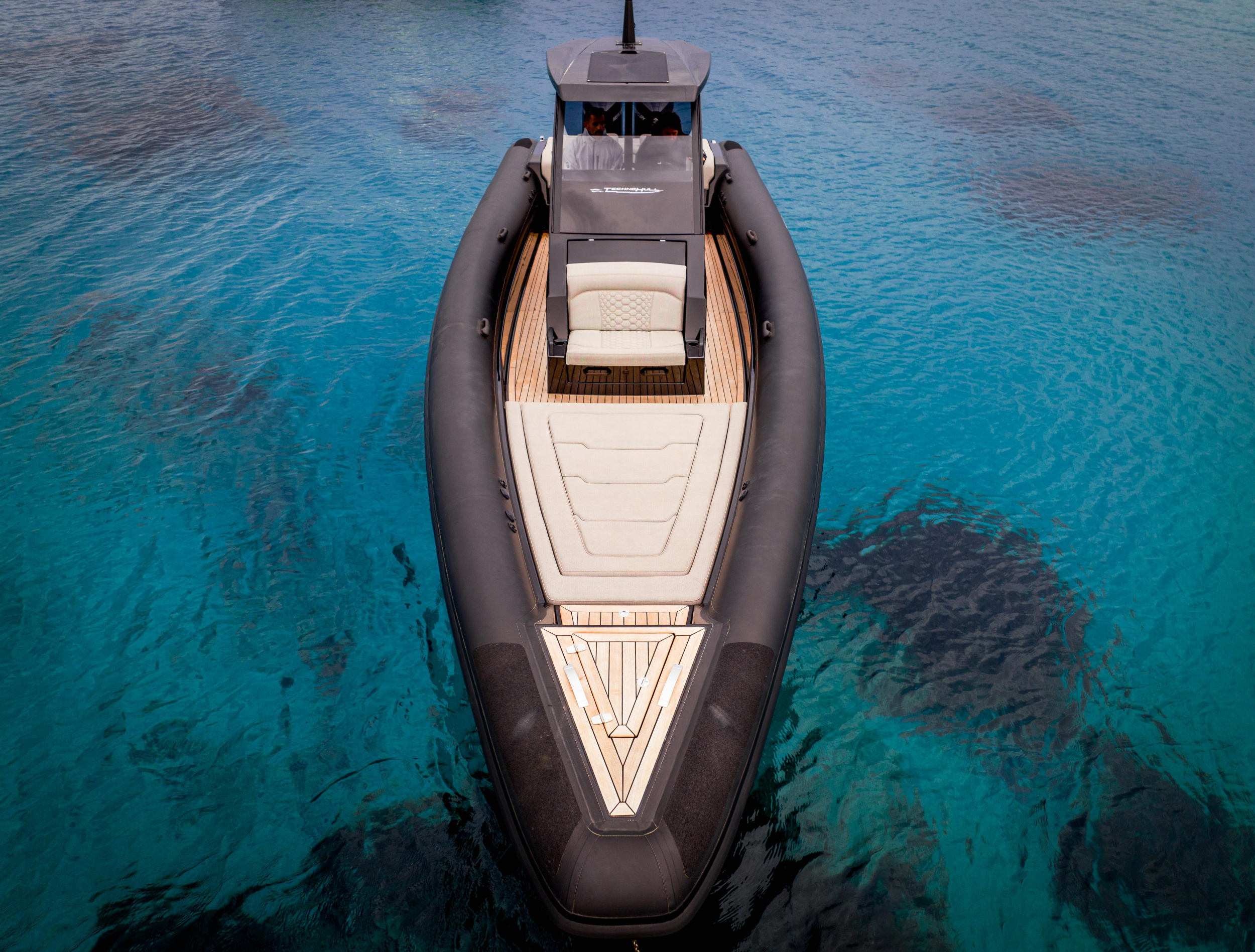 Photo #28 - Technohull 38 Grand Sport (SEADUCTION) en Mykonos - 61608