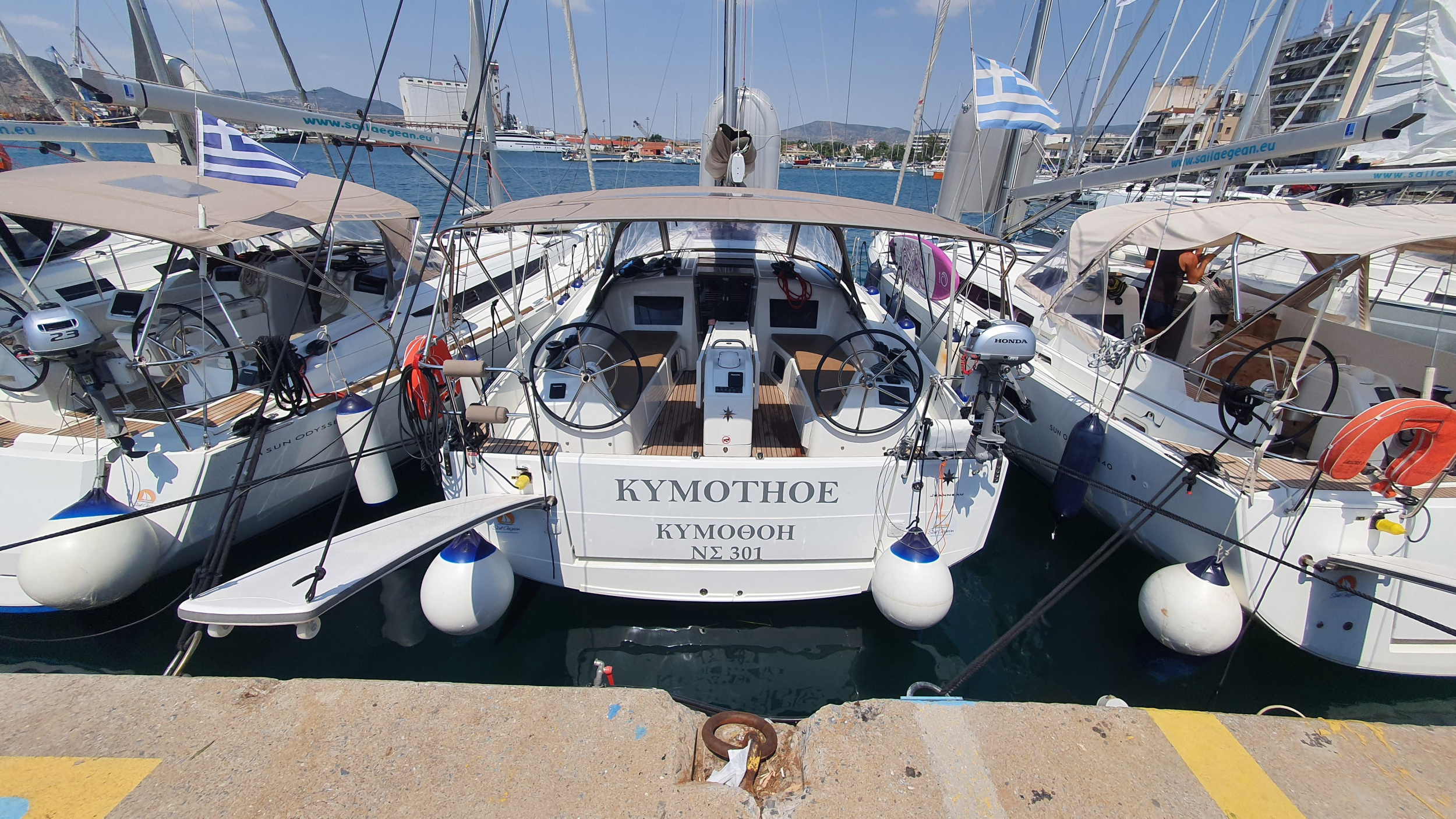 Photo #9 - Sun Odyssey 410 (Kymothoe) in Volos - 17905
