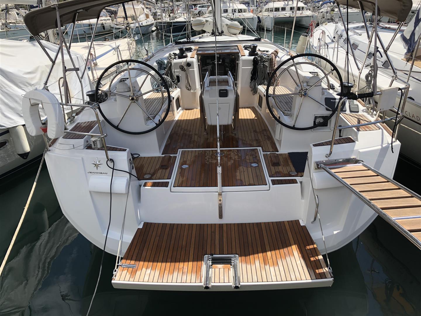 Photo #7 - Sun Odyssey 519 (KONTIKI) en Lefkada - 23724