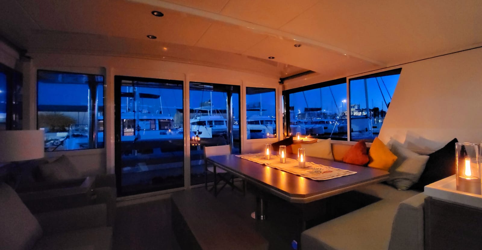 Photo #5 - Bali 5.4 (Blue Blue Blue) in Olbia - 23648