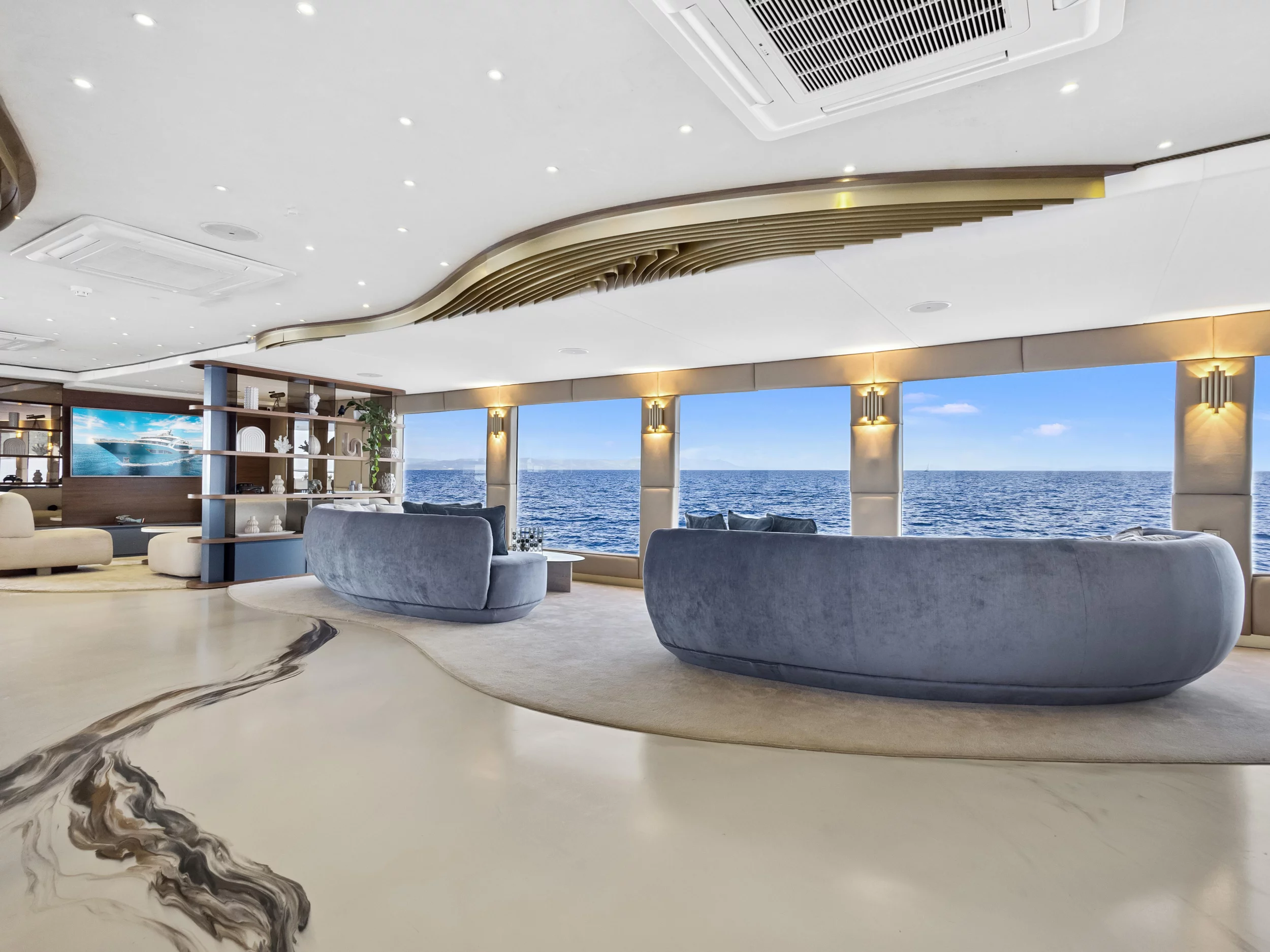 Motoryacht Bella (Bella) Interior image - 1