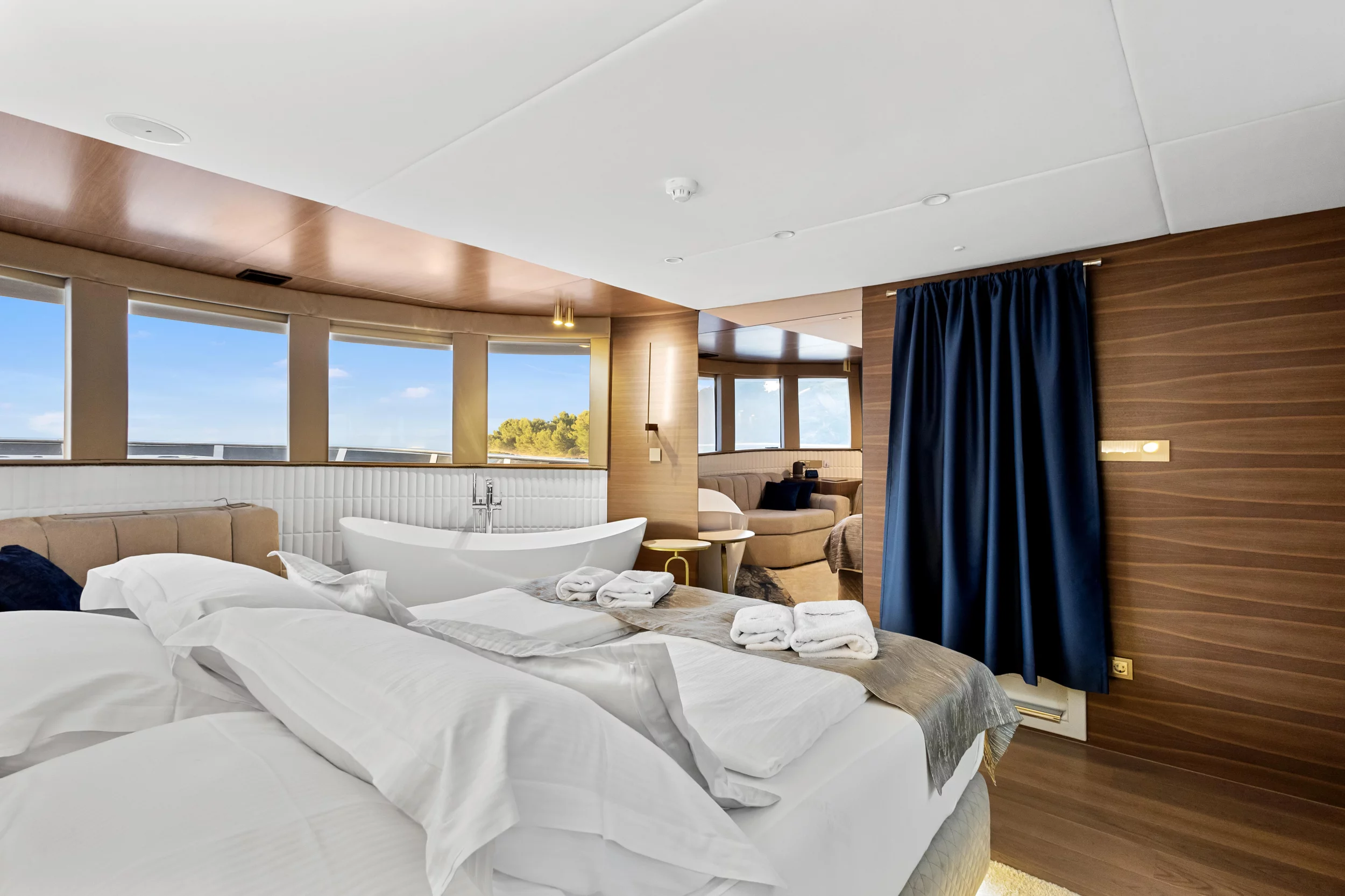 Motoryacht Bella (Bella)  - 2
