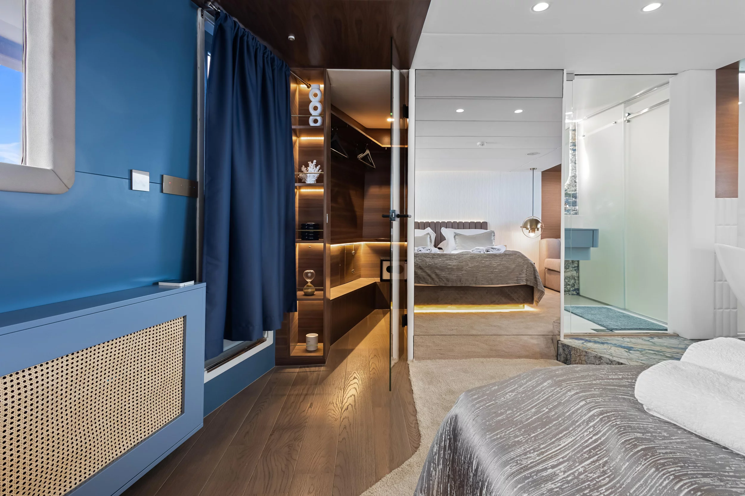 Motoryacht Bella (Bella)  - 18