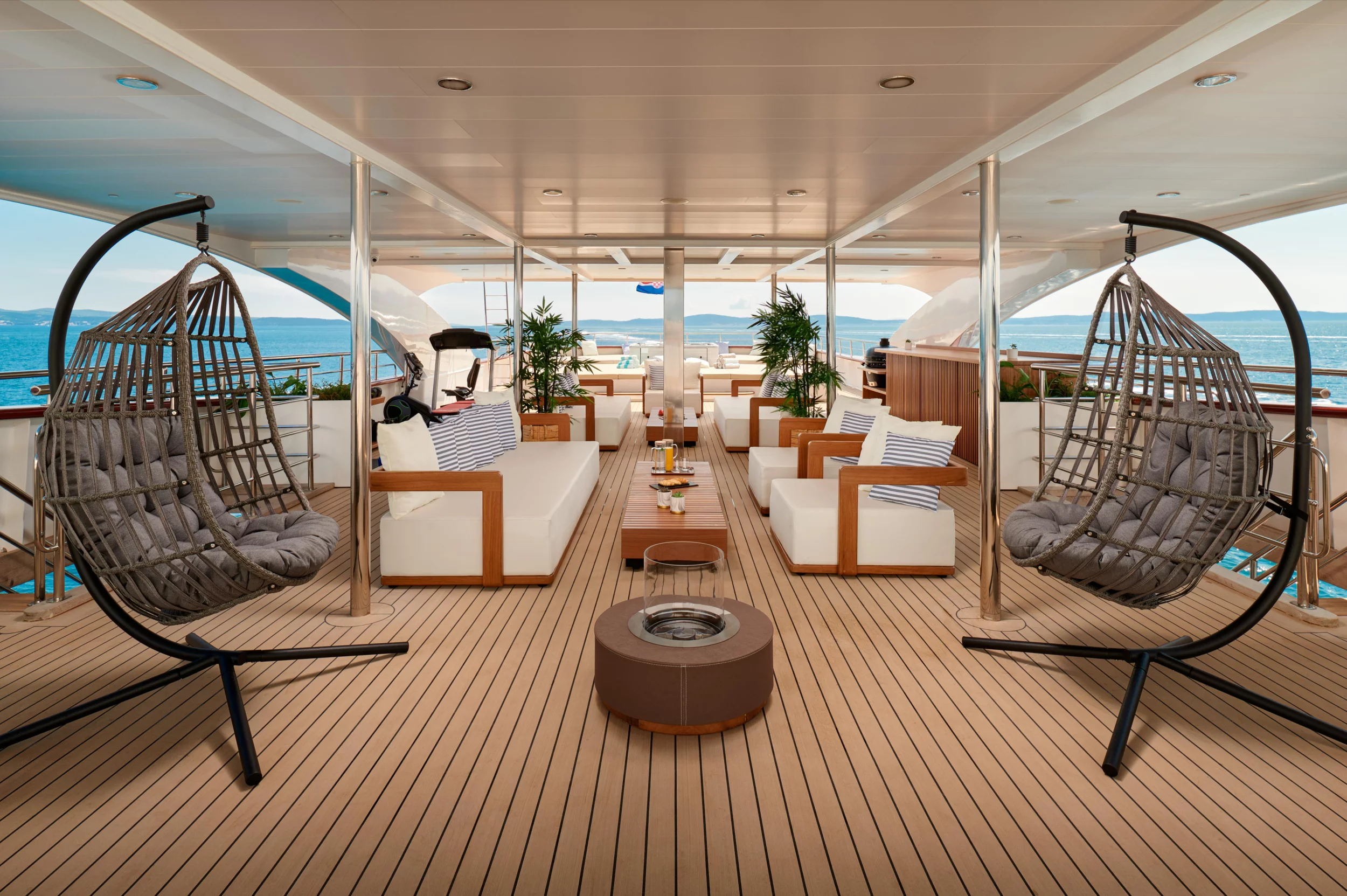 Motoryacht Ohana (Ohana)  - 38