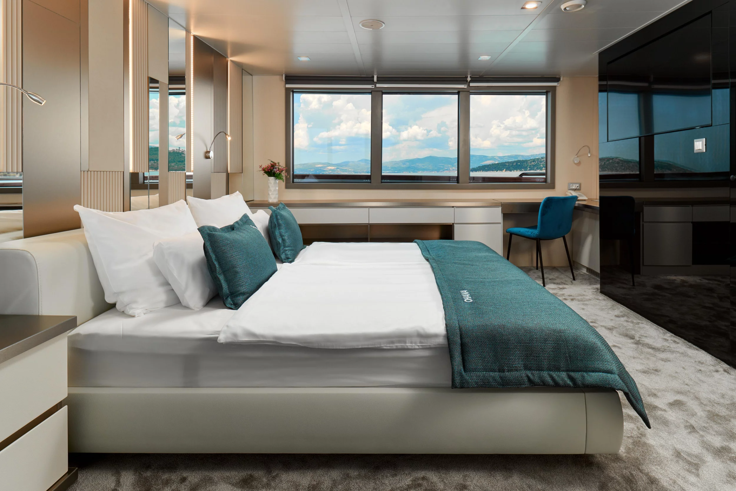 Motoryacht Ohana (Ohana)  - 17