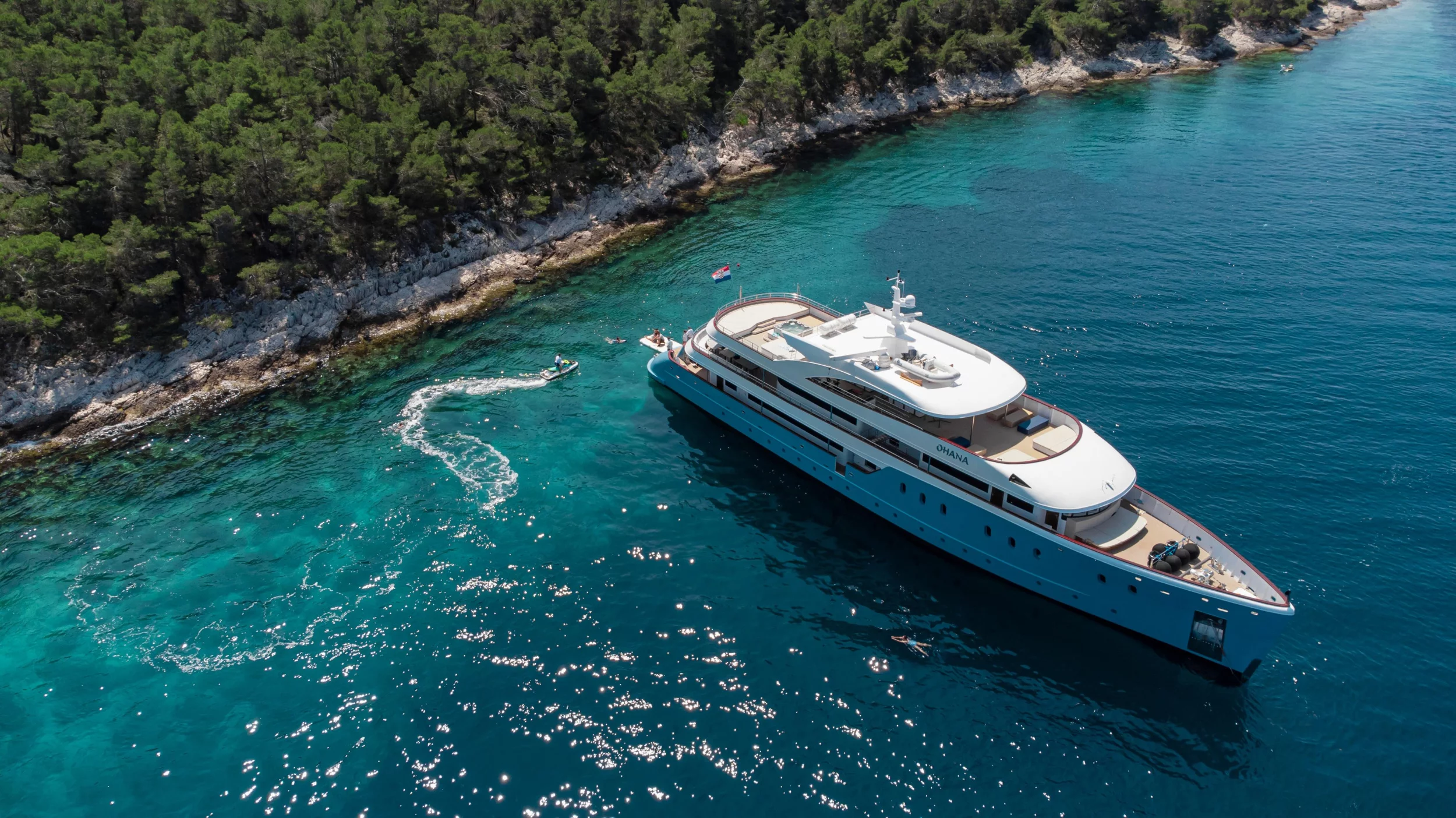 Motoryacht Ohana (Ohana)  - 28