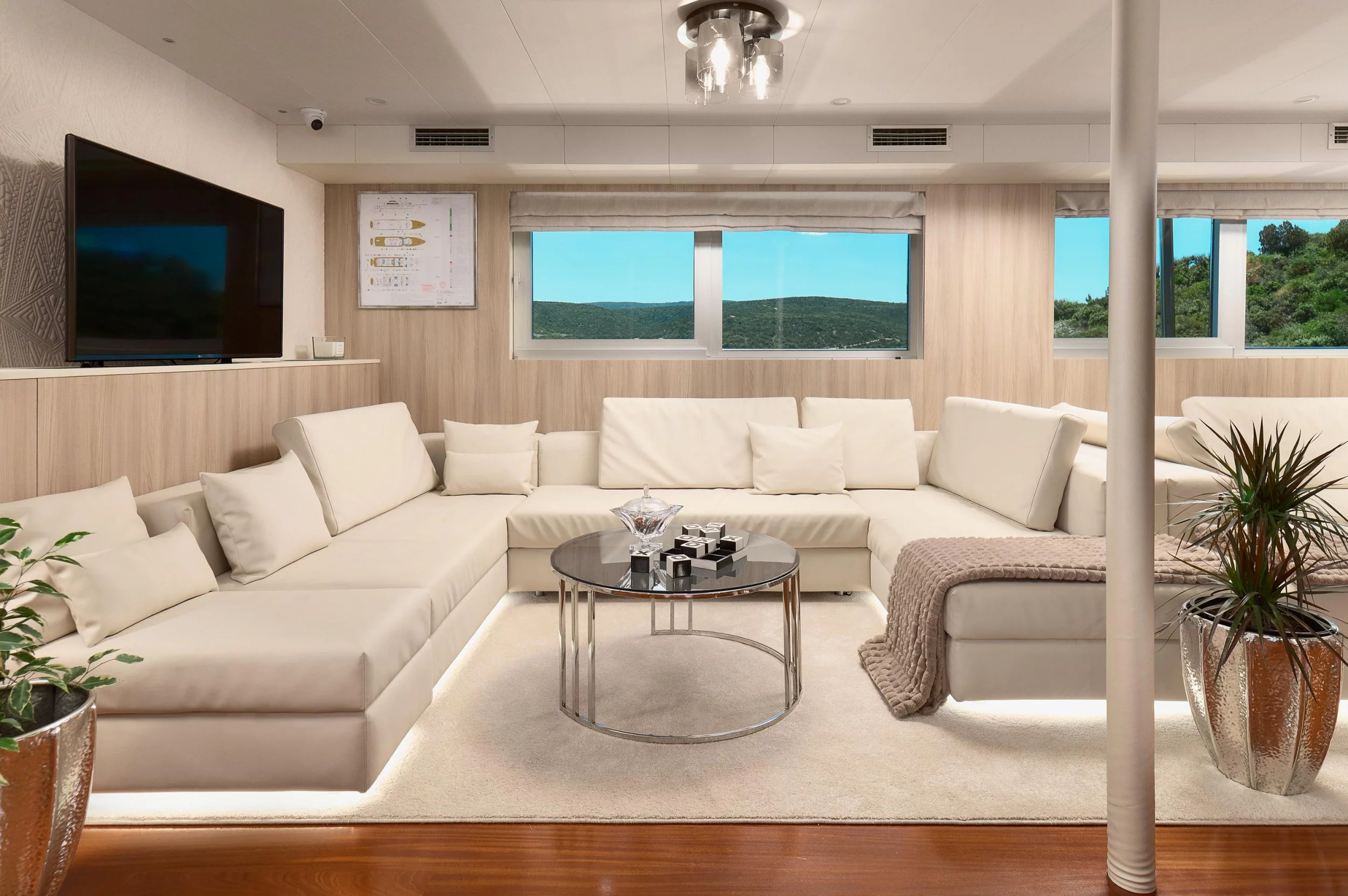 Motoryacht Cristal (Cristal)  - 34