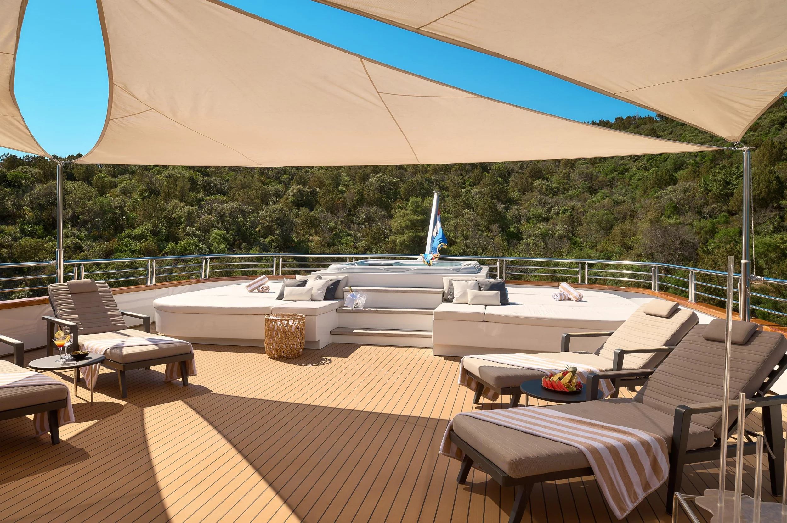Motoryacht Cristal (Cristal)  - 2