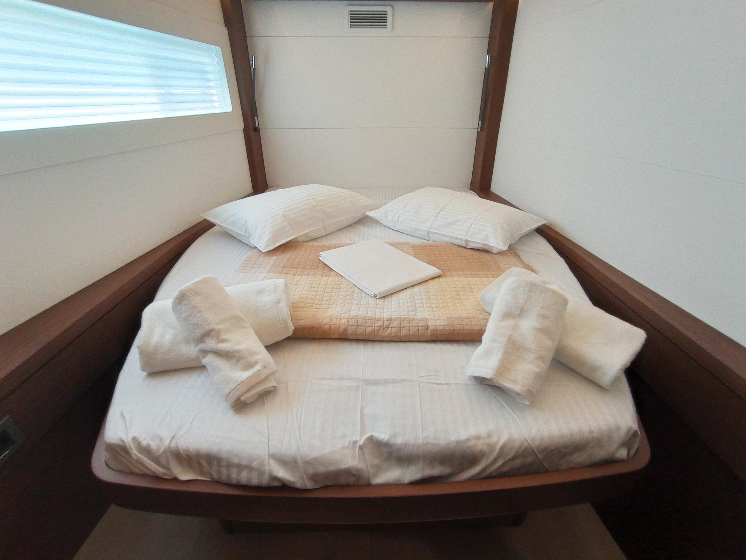 Photo #21 - Lagoon 46 (KALISI MOU (air condition, , ) _Skippered Only_) in Athens - 11198