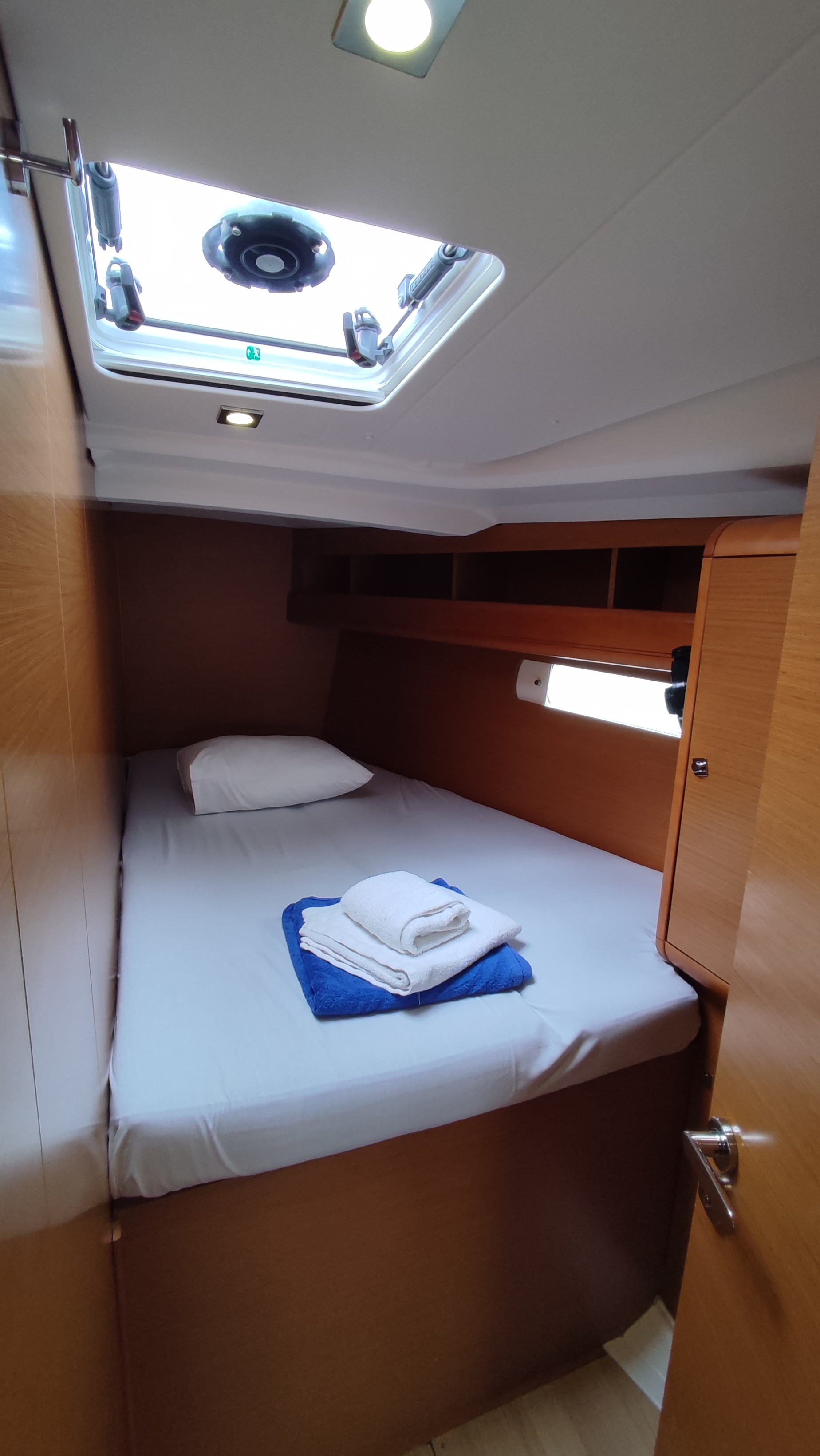 Photo #18 - Sun Odyssey 469 (Thoe) in Volos - 23542
