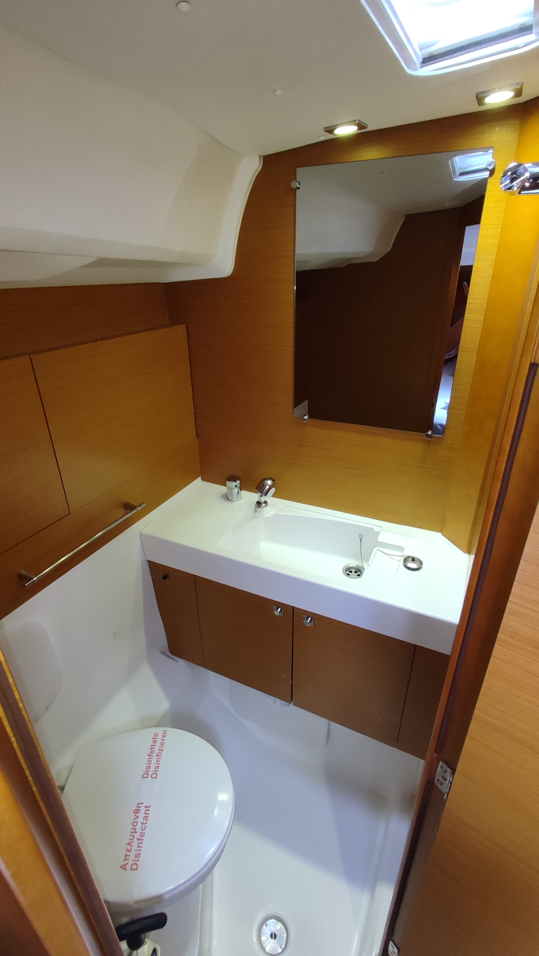 Photo #3 - Sun Odyssey 469 (Thoe) in Volos - 23542