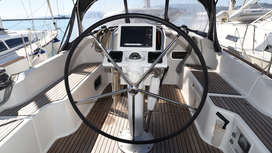 Photo #10 - Oceanis 37 (Galene) in Loutraki - 23547