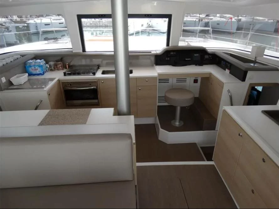 Bali 4.1 (AF-B4.1) Interior image - 3