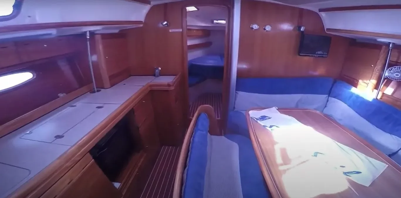 Bavaria 39 (Orestis)  - 3