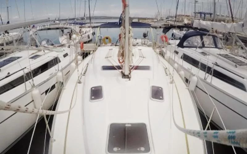 Bavaria 37 (Alexandros I)  - 4