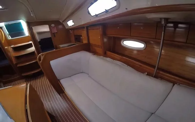 Bavaria 37 (Alexandros I)  - 7
