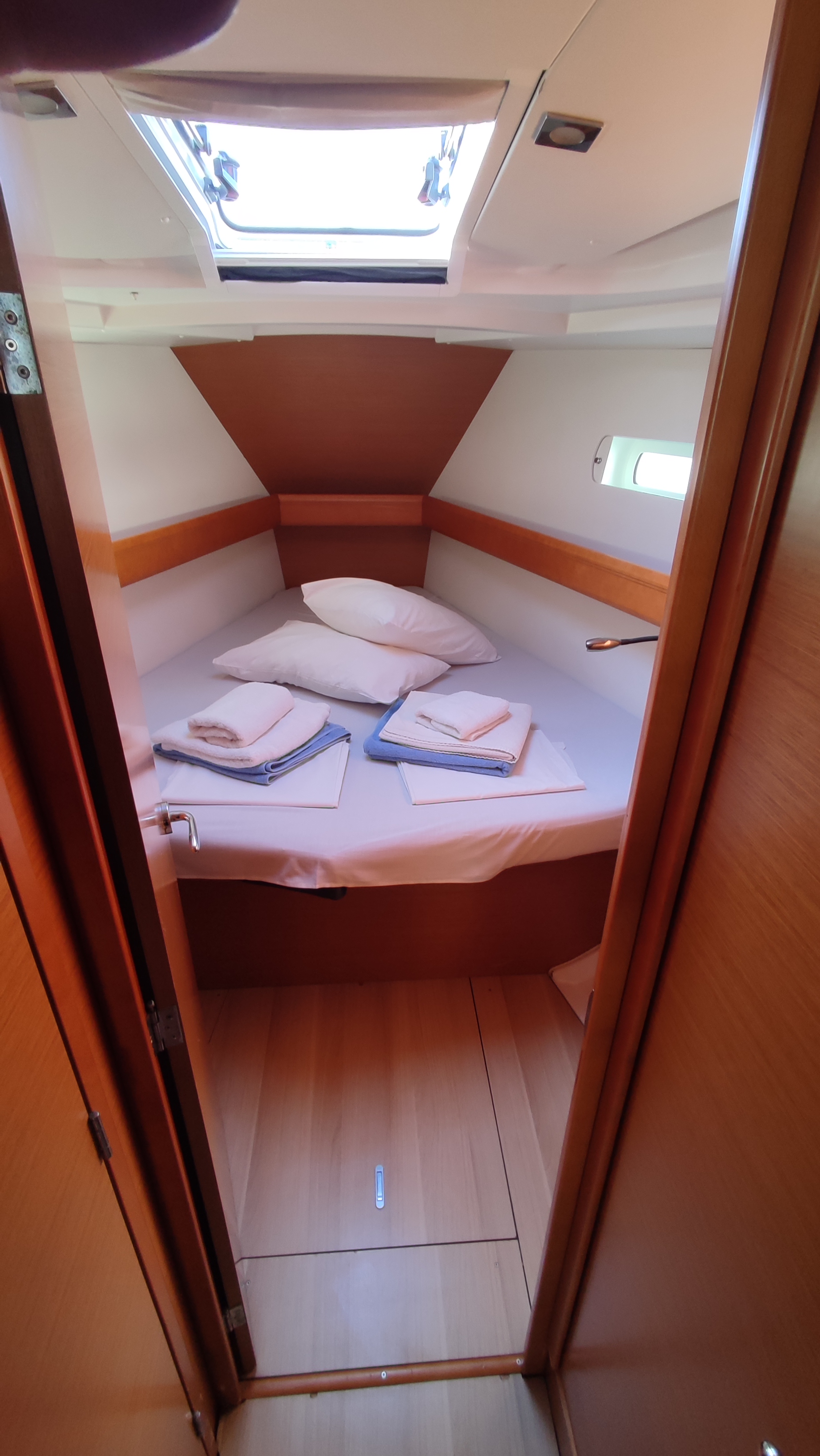 Photo #5 - Sun Odyssey 439 (Pasithea) in Volos - 23544