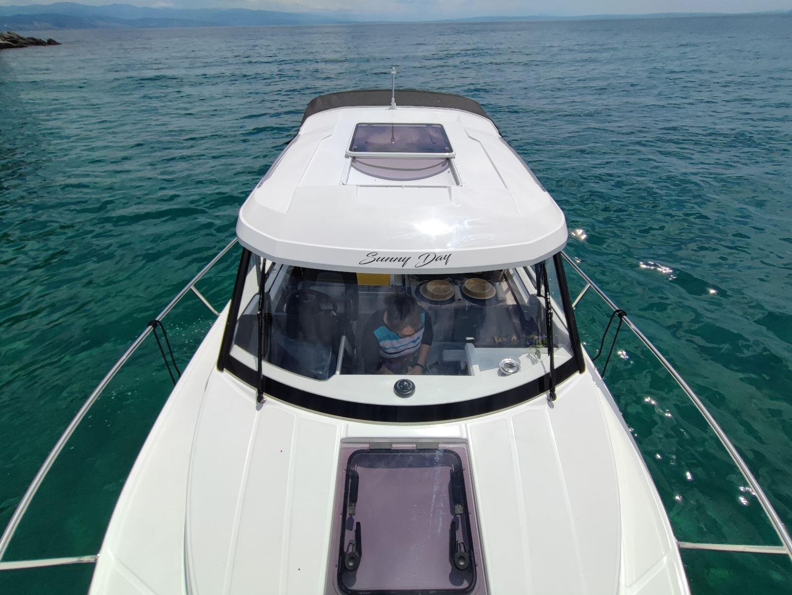 Photo #8 - Merry Fisher 695 (SUNNY DAY) in Opatija - 61171