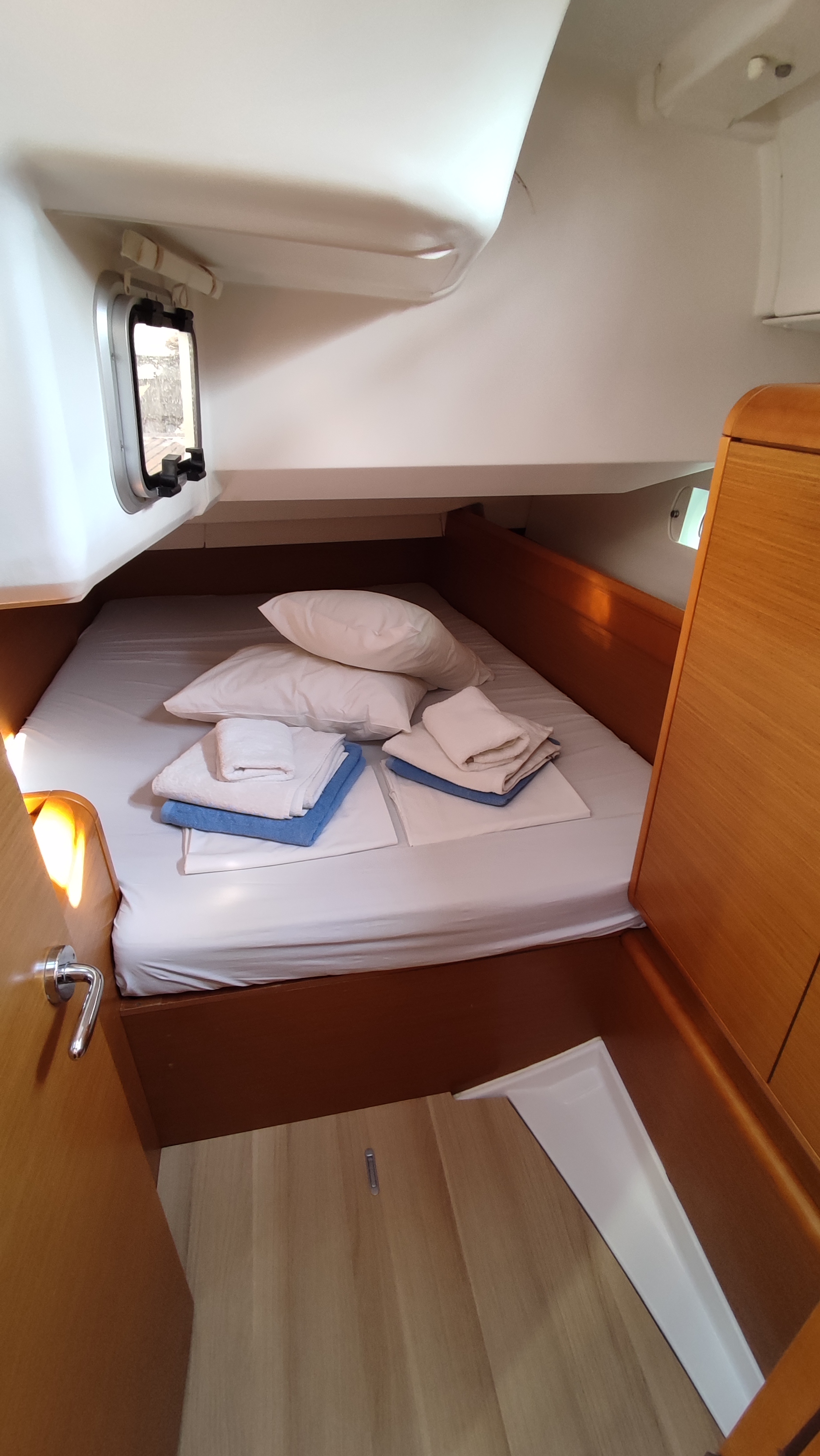Photo #6 - Sun Odyssey 439 (Eudora) in Loutraki - 23543