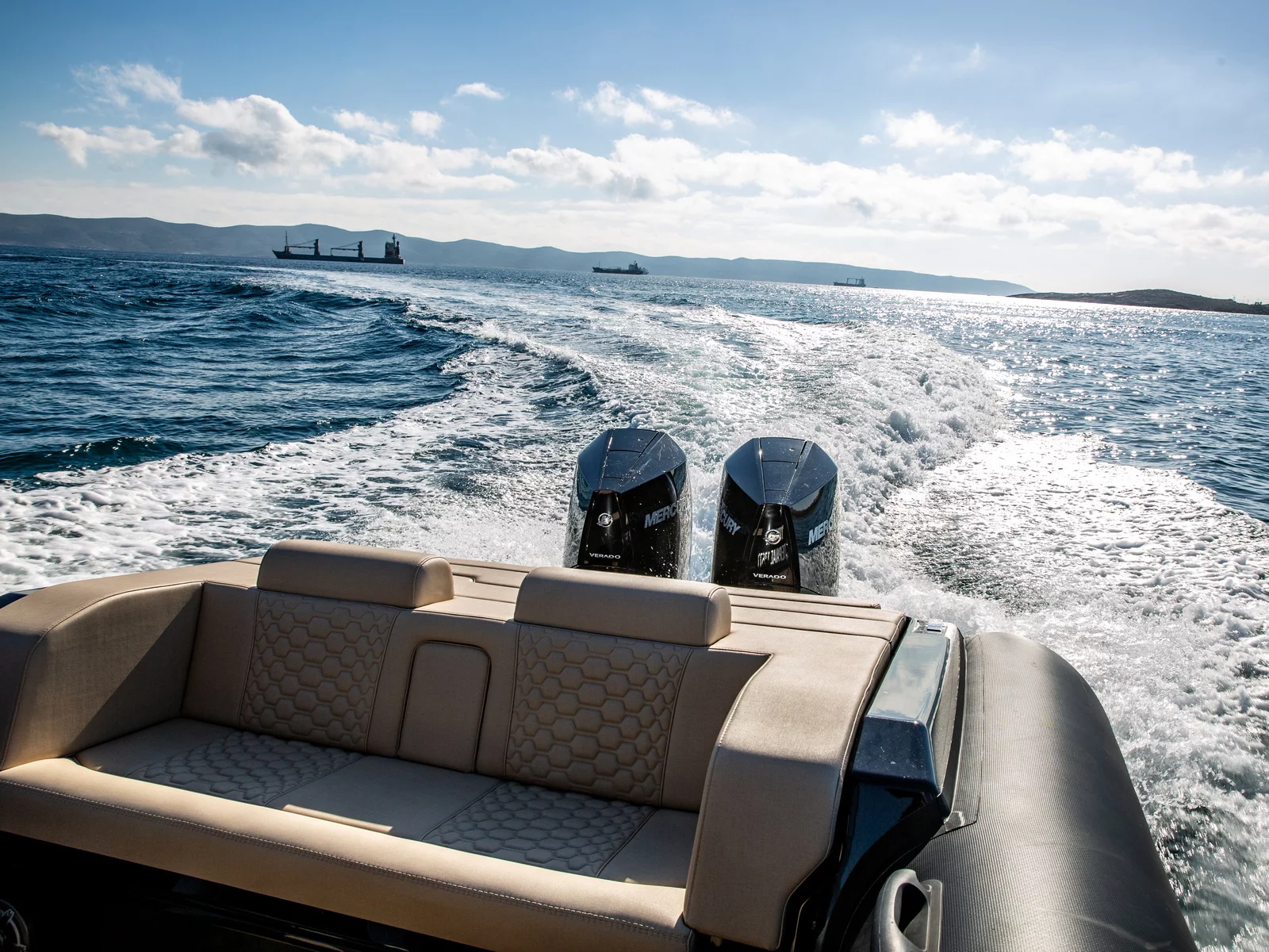 Technohull 38 Grand Sport (Thyella)  - 6