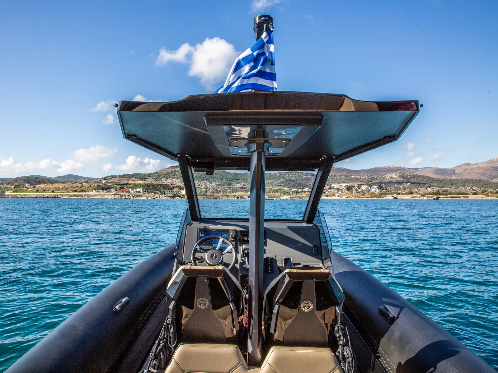 Technohull 38 Grand Sport (Thyella)  - 8
