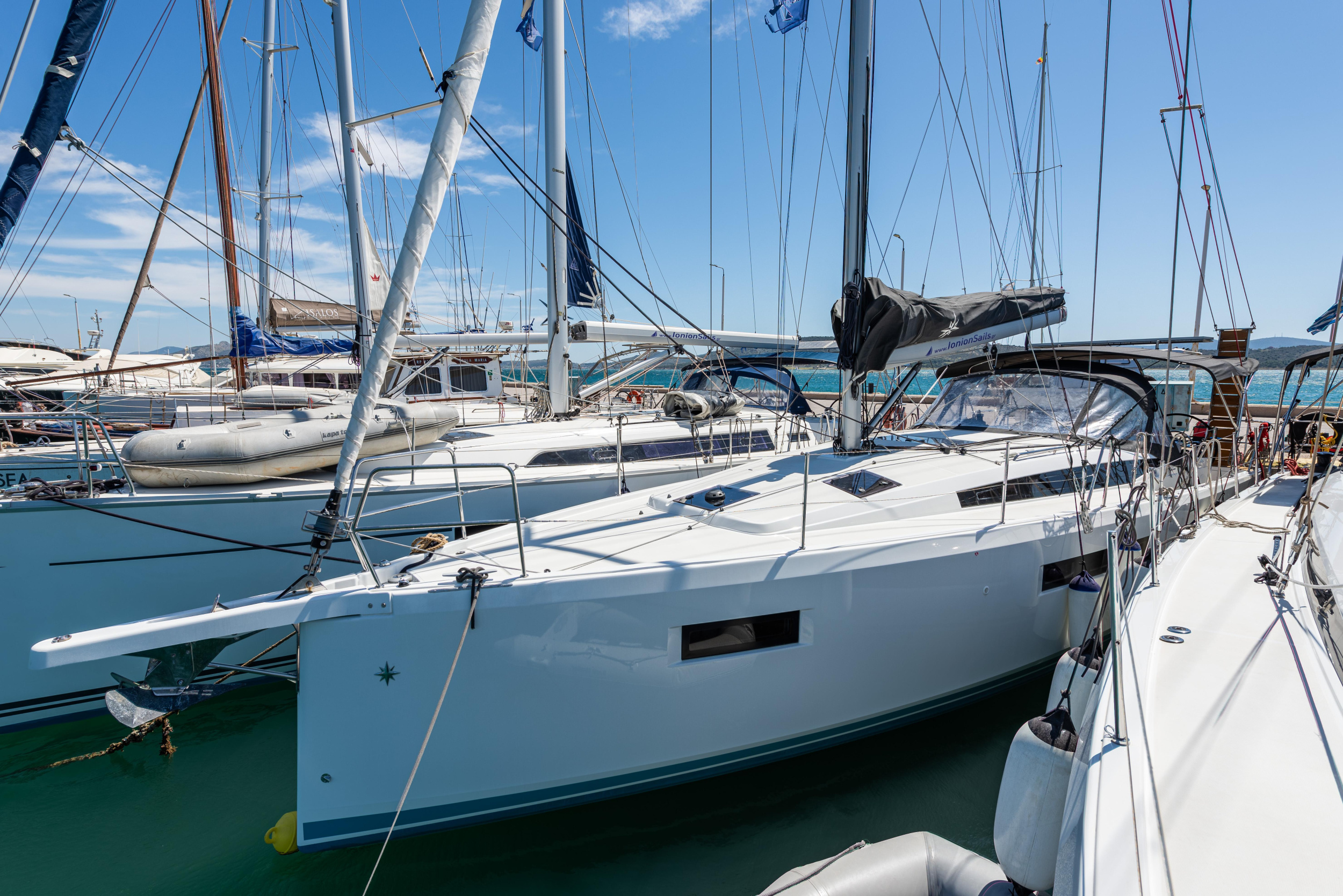 Photo #18 - Sun Odyssey 410 (Martha) en Lefkada - 14027