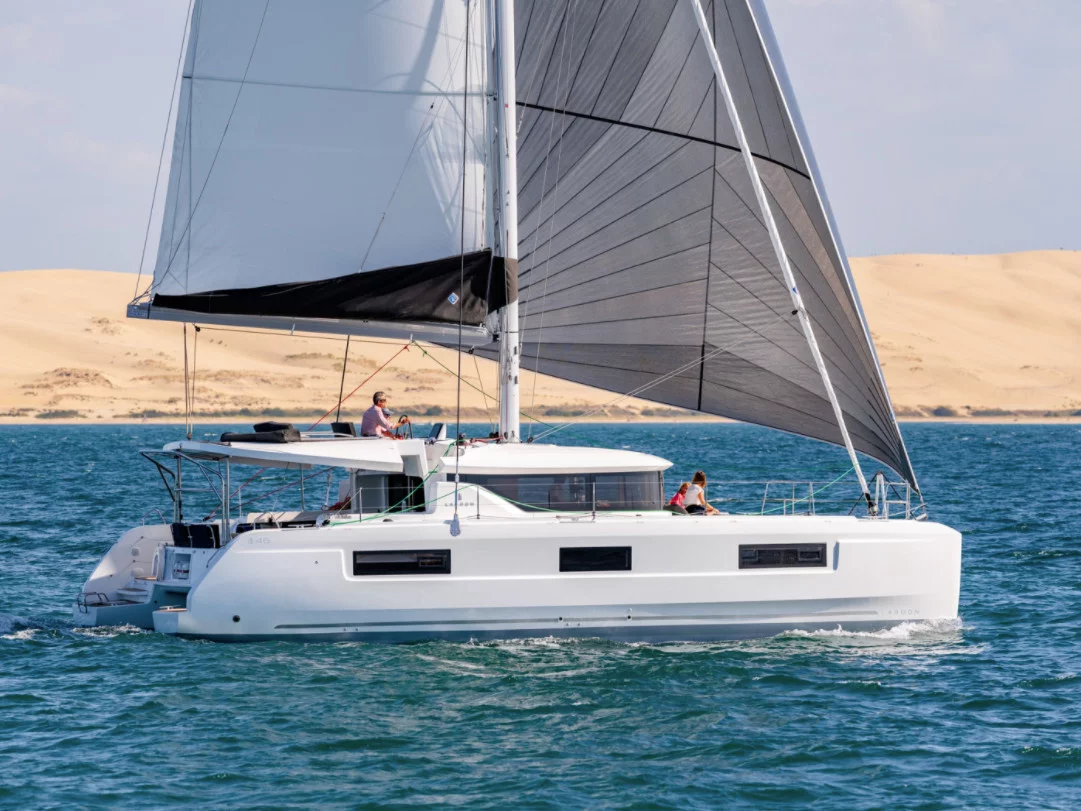 Lagoon 46 Flybridge (SunDay) Main image - 0