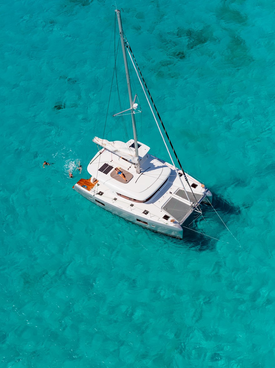 Photo #9 - Lagoon 42 (MarLe) en Santorin - 23677