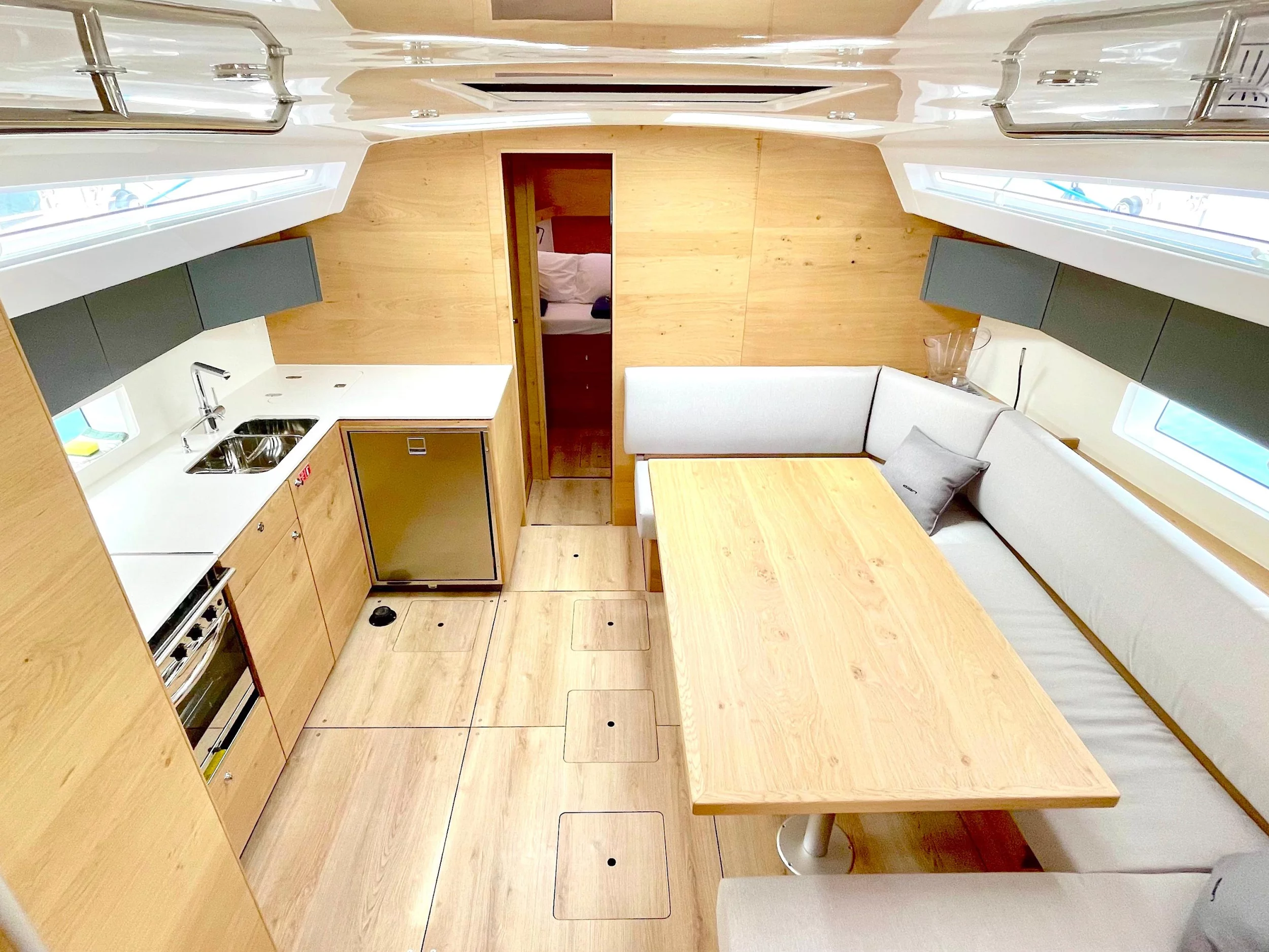 Elan Impression 45 (AURA) Interior image - 17