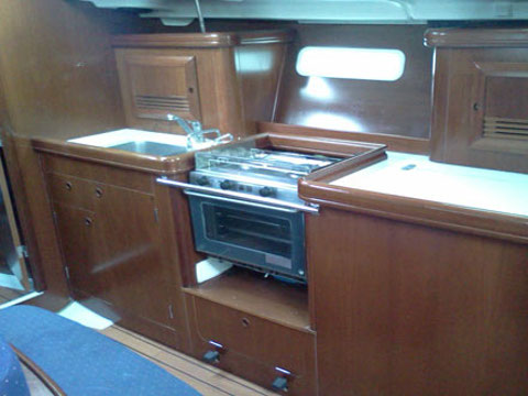 Photo #12 - Oceanis 393 Clipper (Hinitsa) in Corfù - 11109