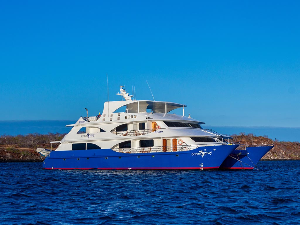 Photo #1 - Power Cat - Ocean Spray (Ocean Spray) in Galapagos - 61612