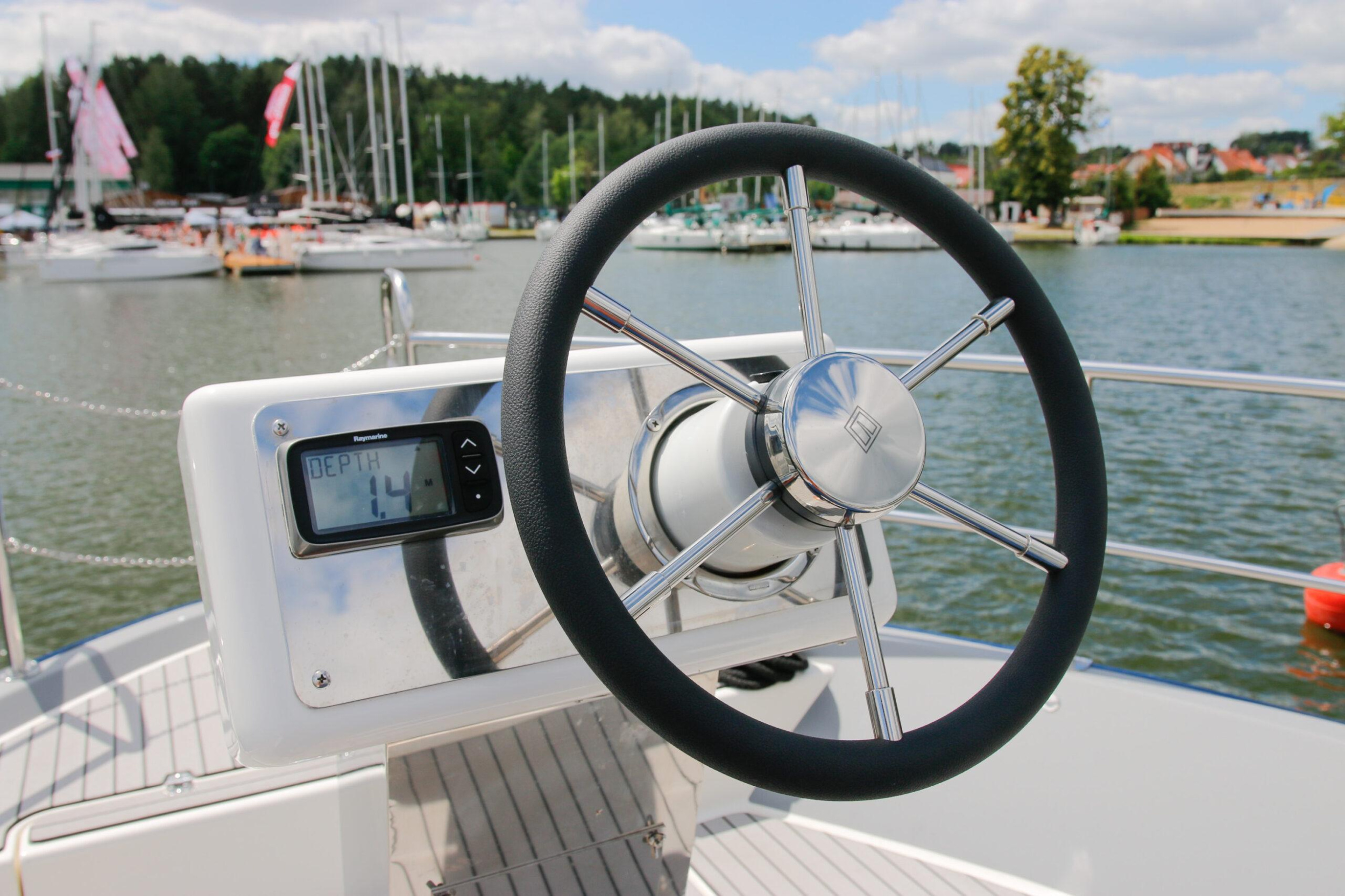 Photo #33 - Nautika 1300 ROYAL (Nautika 1300 Royal) en Wilkasy - 61173