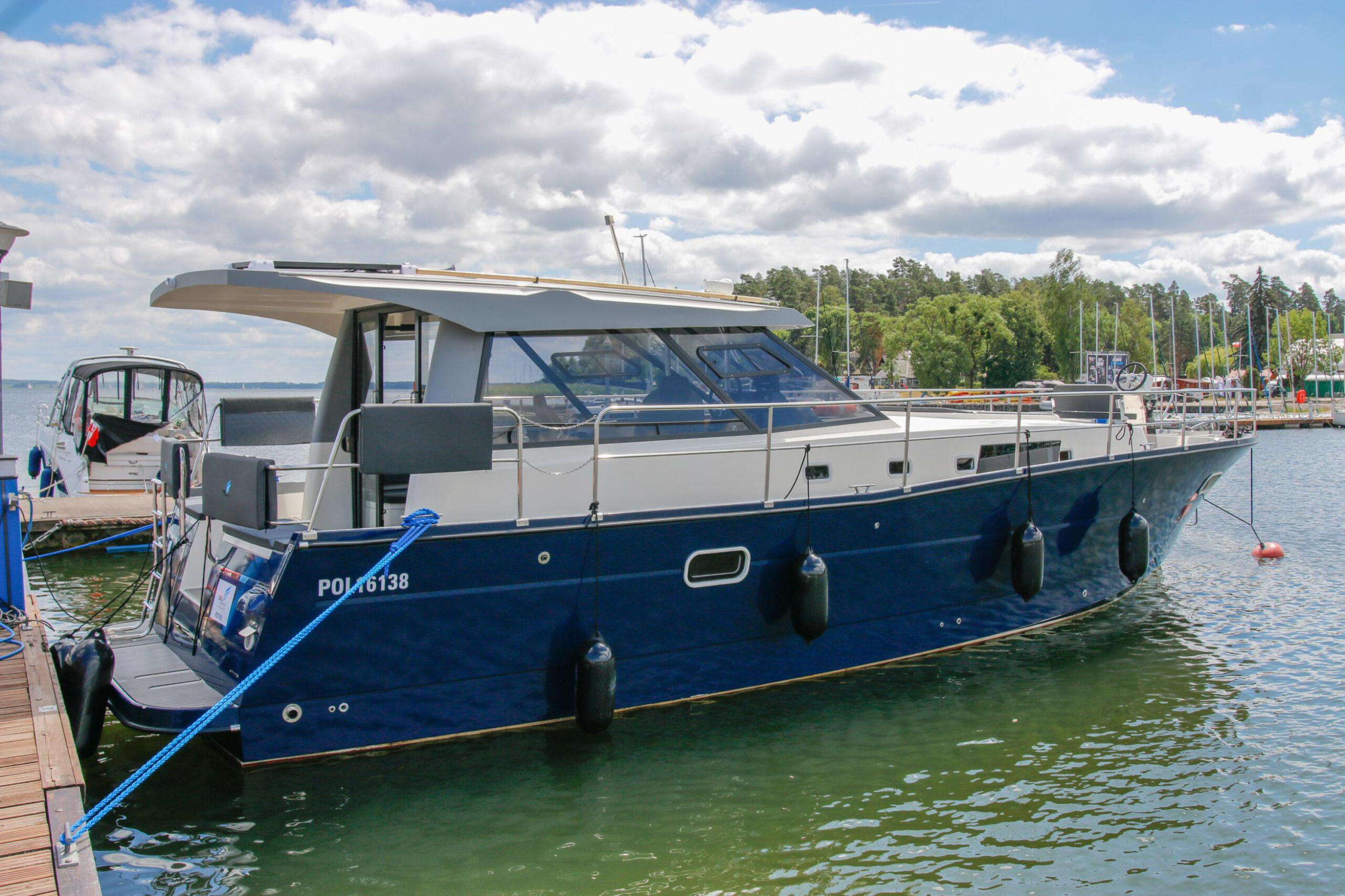 Photo #8 - Nautika 1300 ROYAL (Nautika 1300 Royal) en Wilkasy - 61173