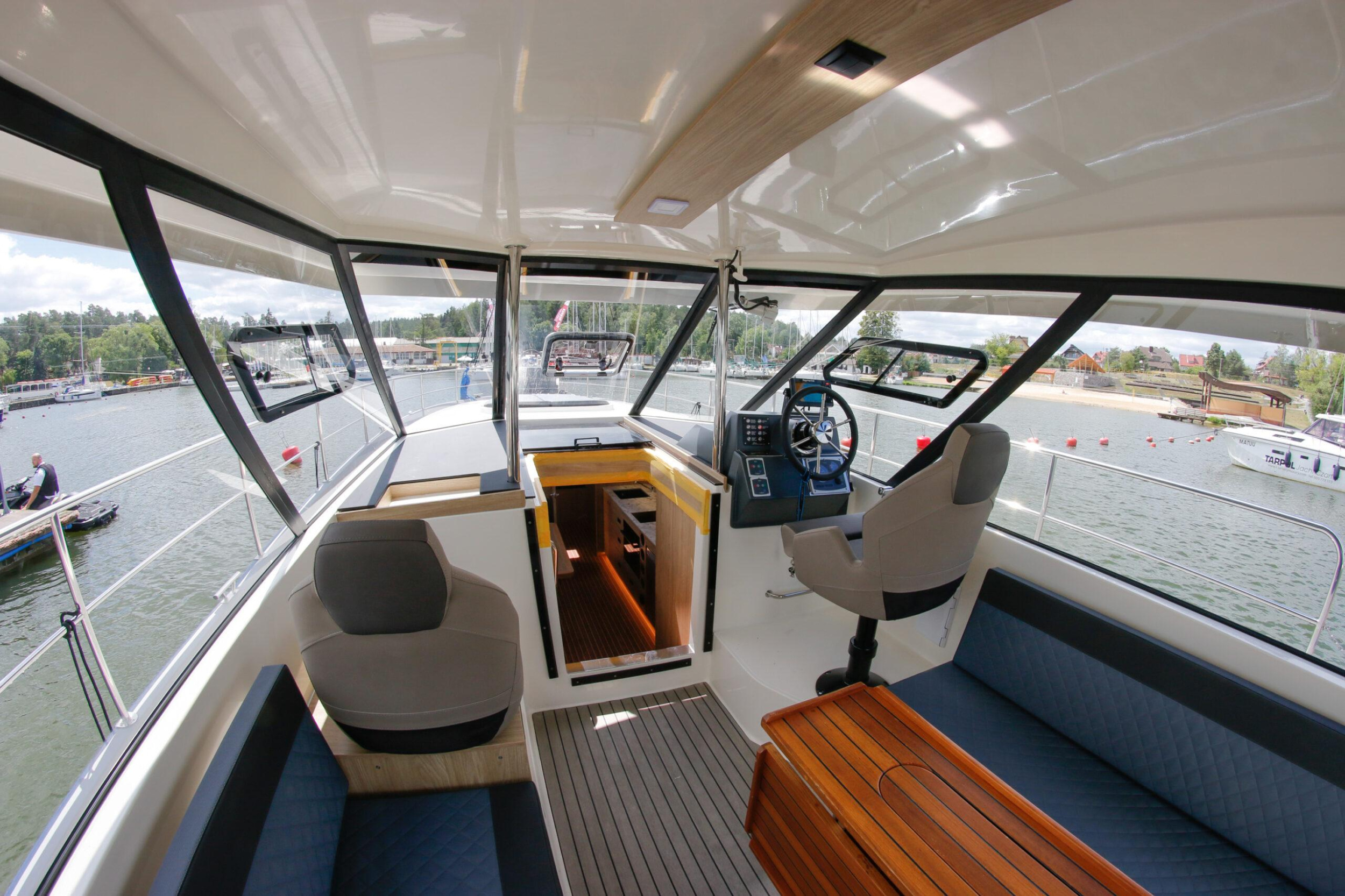 Photo #3 - Nautika 1300 ROYAL (Nautika 1300 Royal) en Wilkasy - 61173