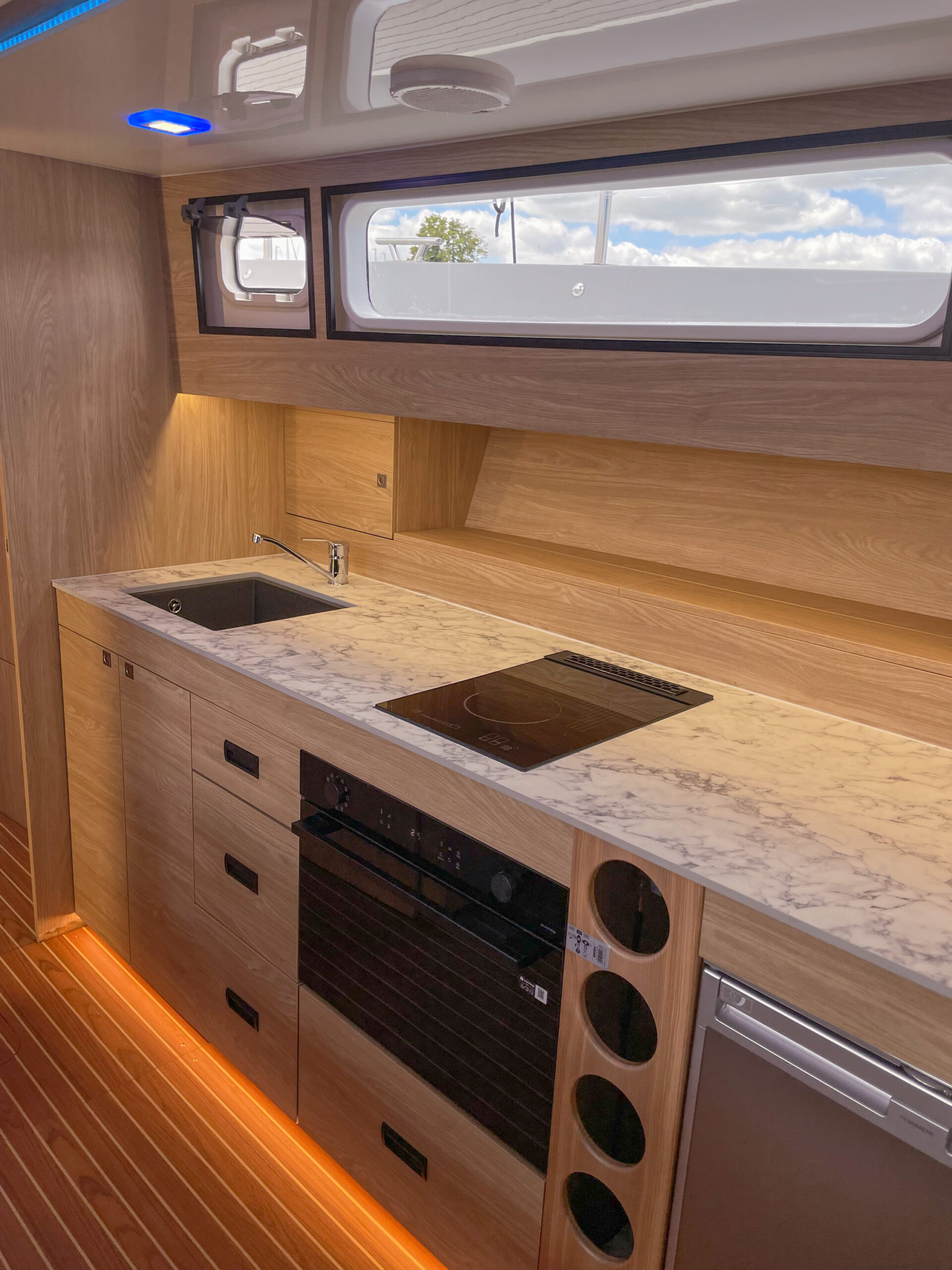 Photo #22 - Nautika 1300 ROYAL (Nautika 1300 Royal) en Wilkasy - 61173