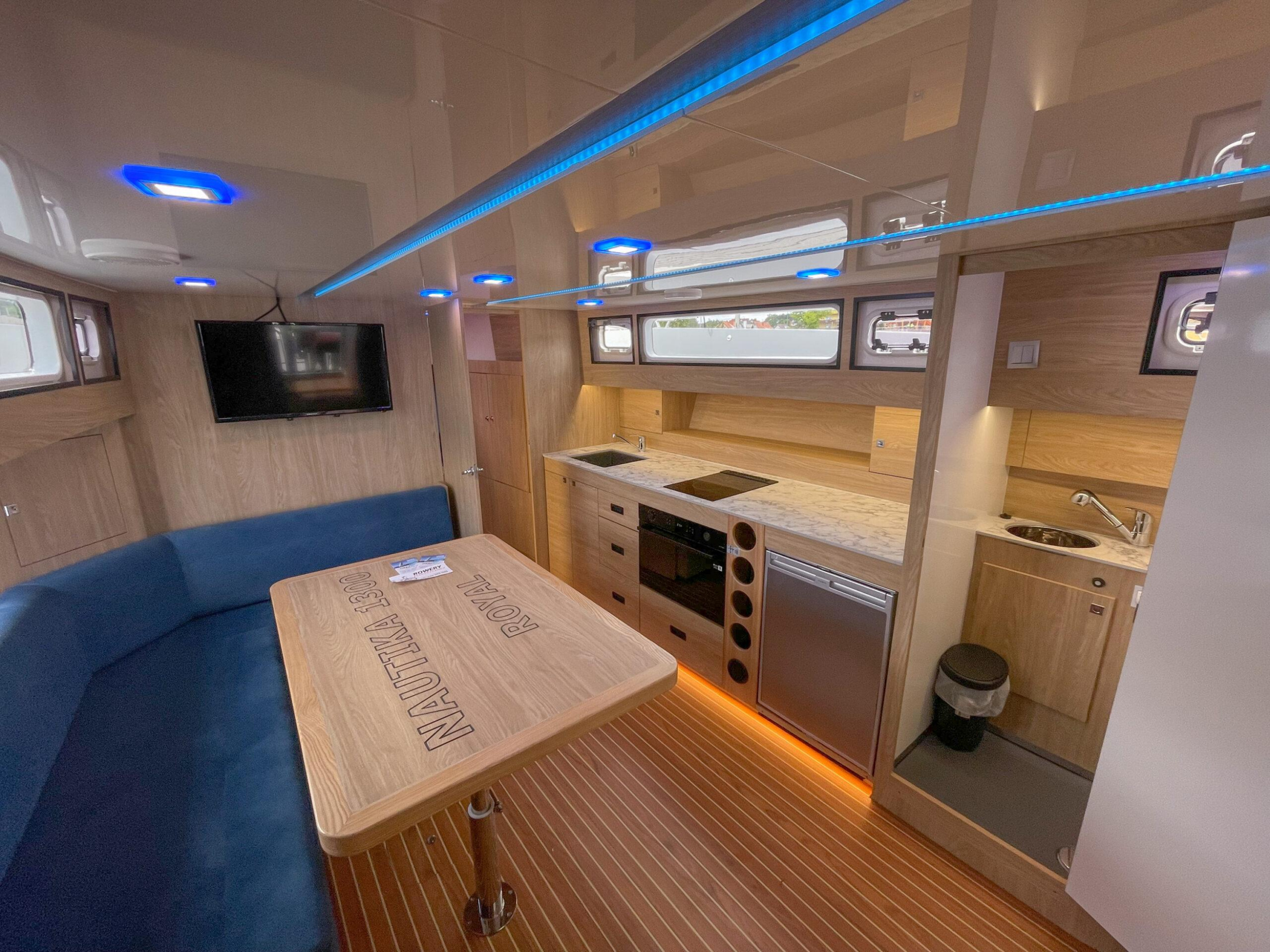 Photo #14 - Nautika 1300 ROYAL (Nautika 1300 Royal) en Wilkasy - 61173
