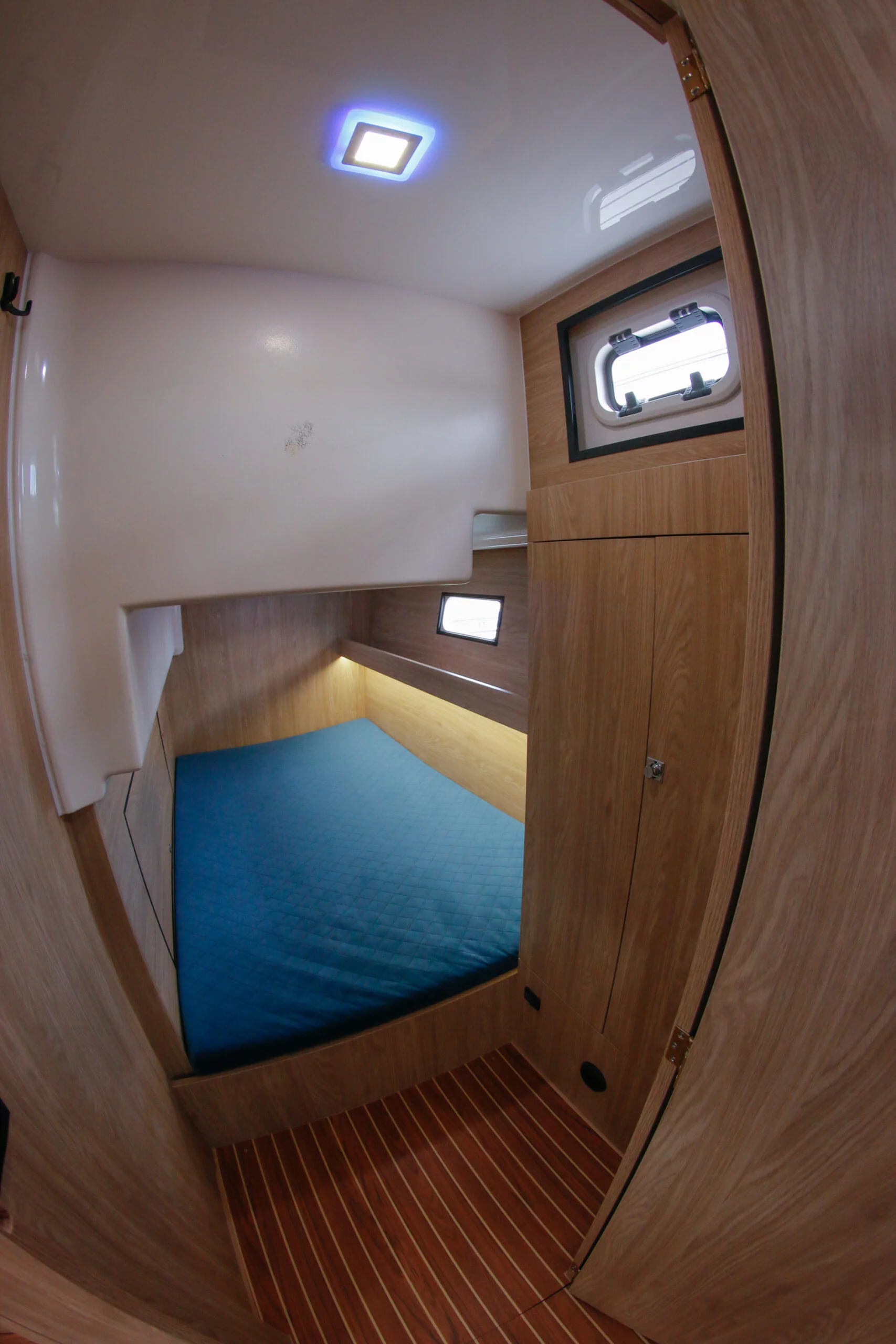 Nautika 1300 ROYAL (Nautika 1300 Royal)  - 19