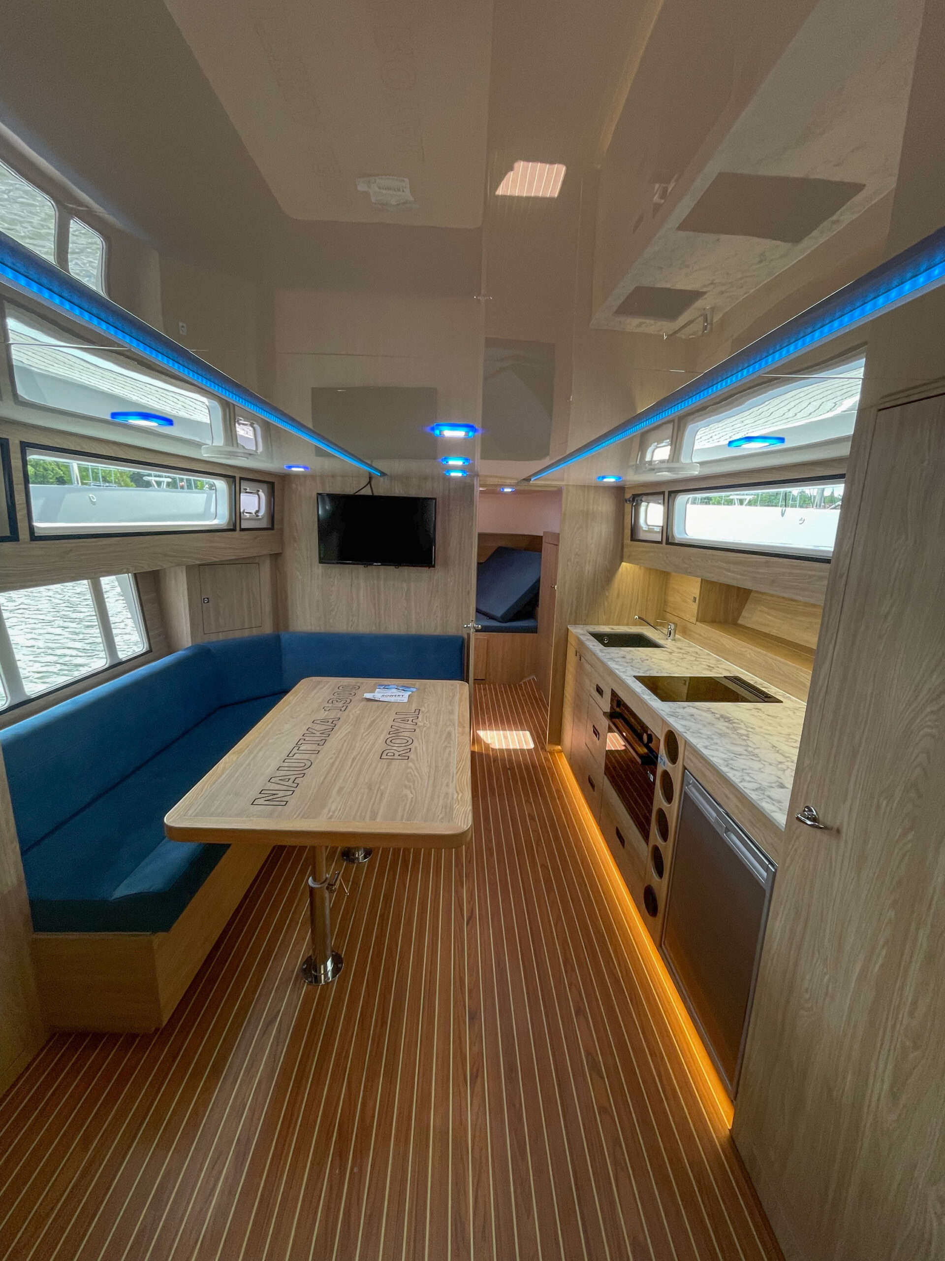 Photo #10 - Nautika 1300 ROYAL (Nautika 1300 Royal) en Wilkasy - 61173