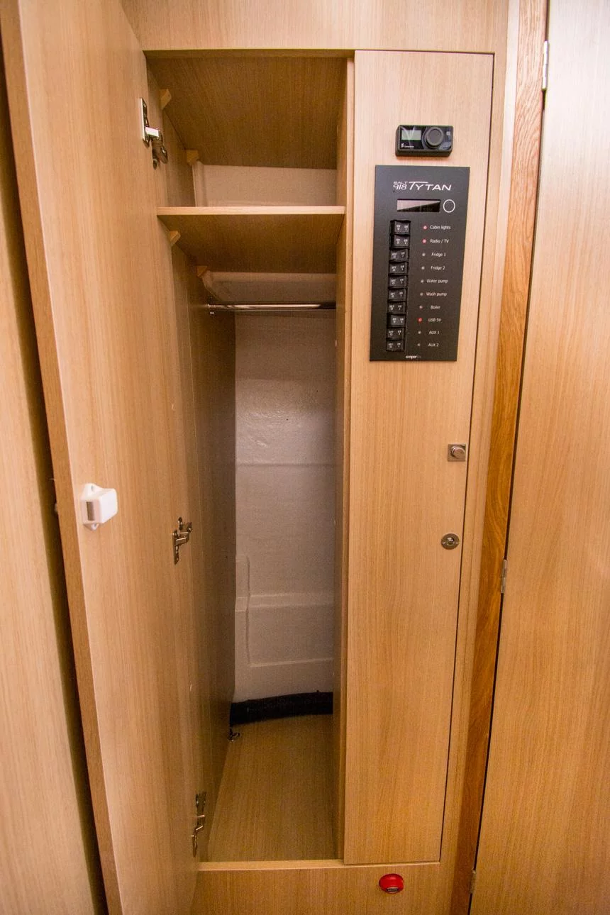 Balt 918 - 2 cab. (Balt 918 - 2 cab. SAUNA)  - 40