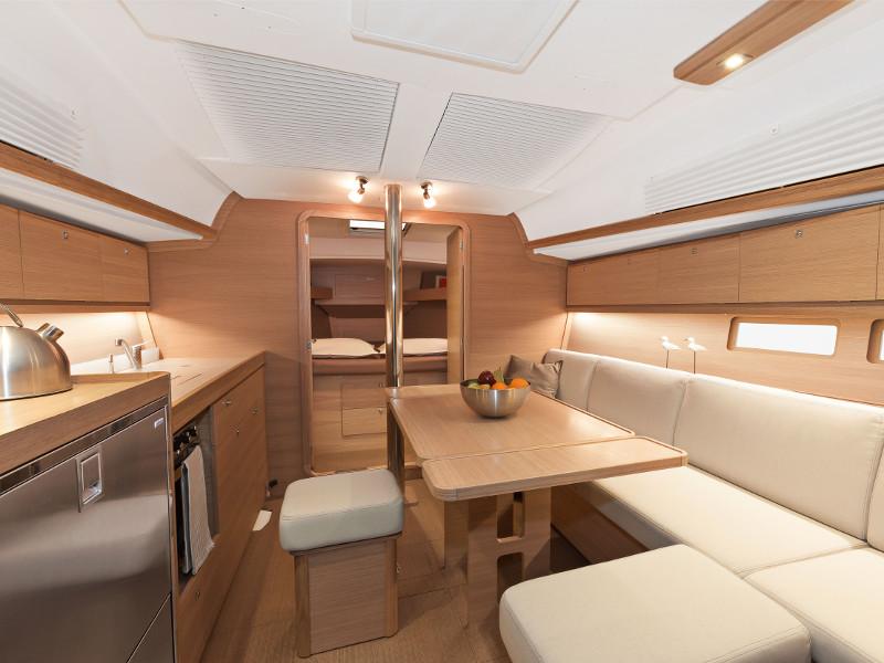 Photo #10 - Dufour 382 Grand Large (PETAR PAN (new sails 2024.)) en Primosten - 23756