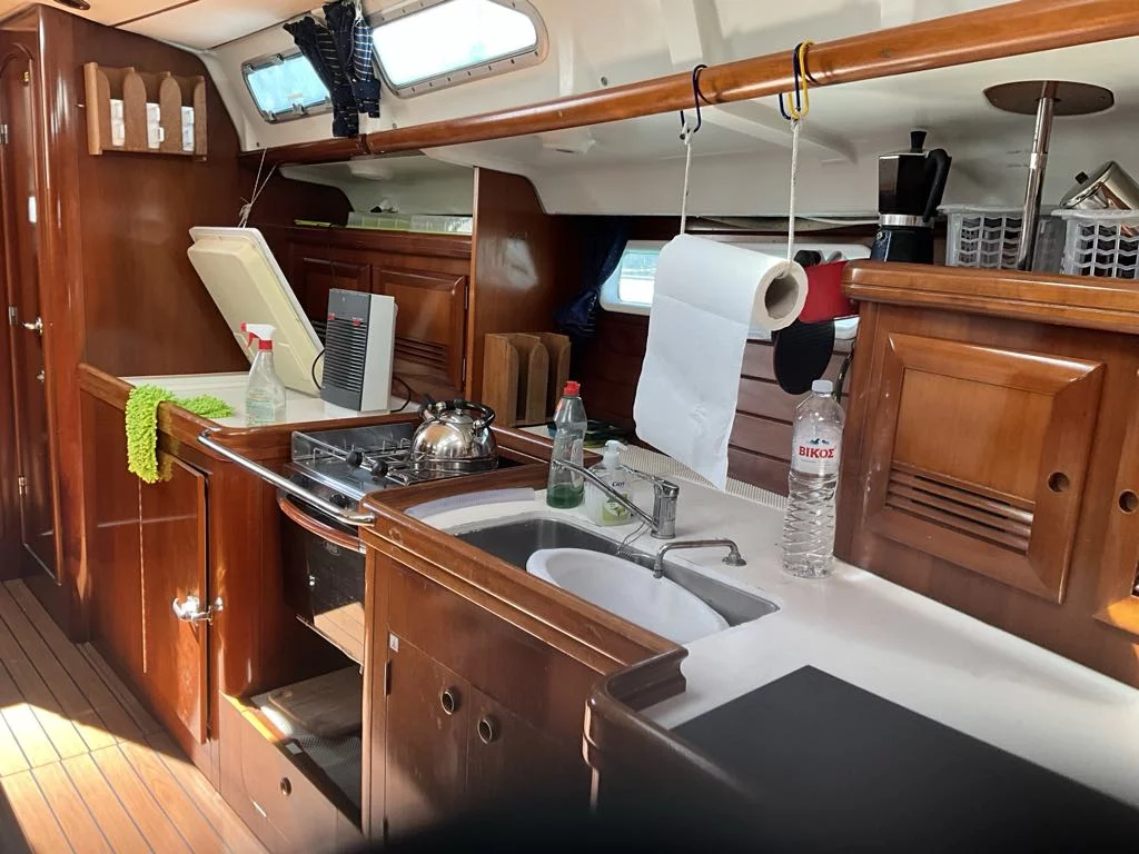 Oceanis 473 (White Lady I)  - 2