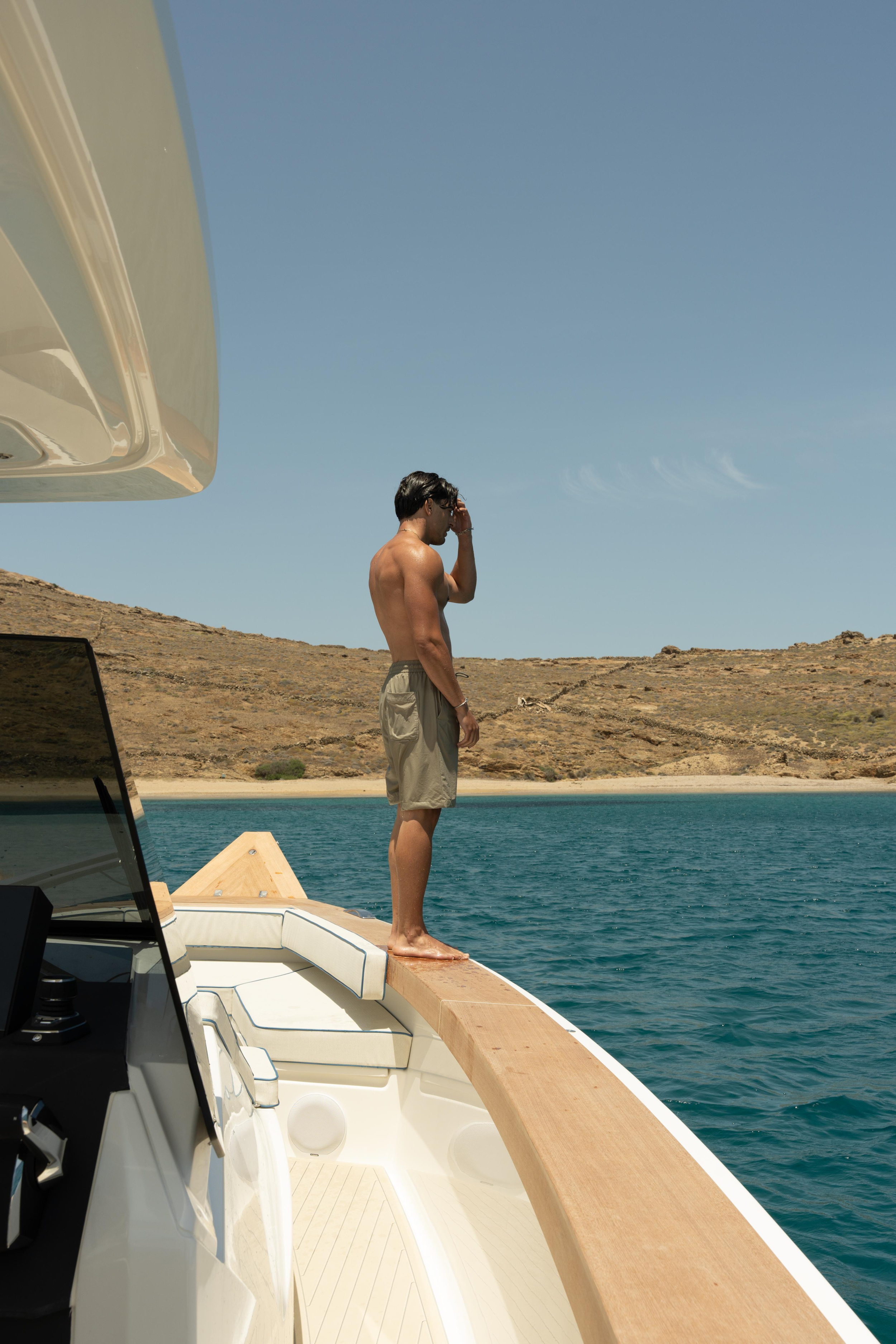 Photo #5 - Swan Shadow (Nevma) in Mykonos - 22094