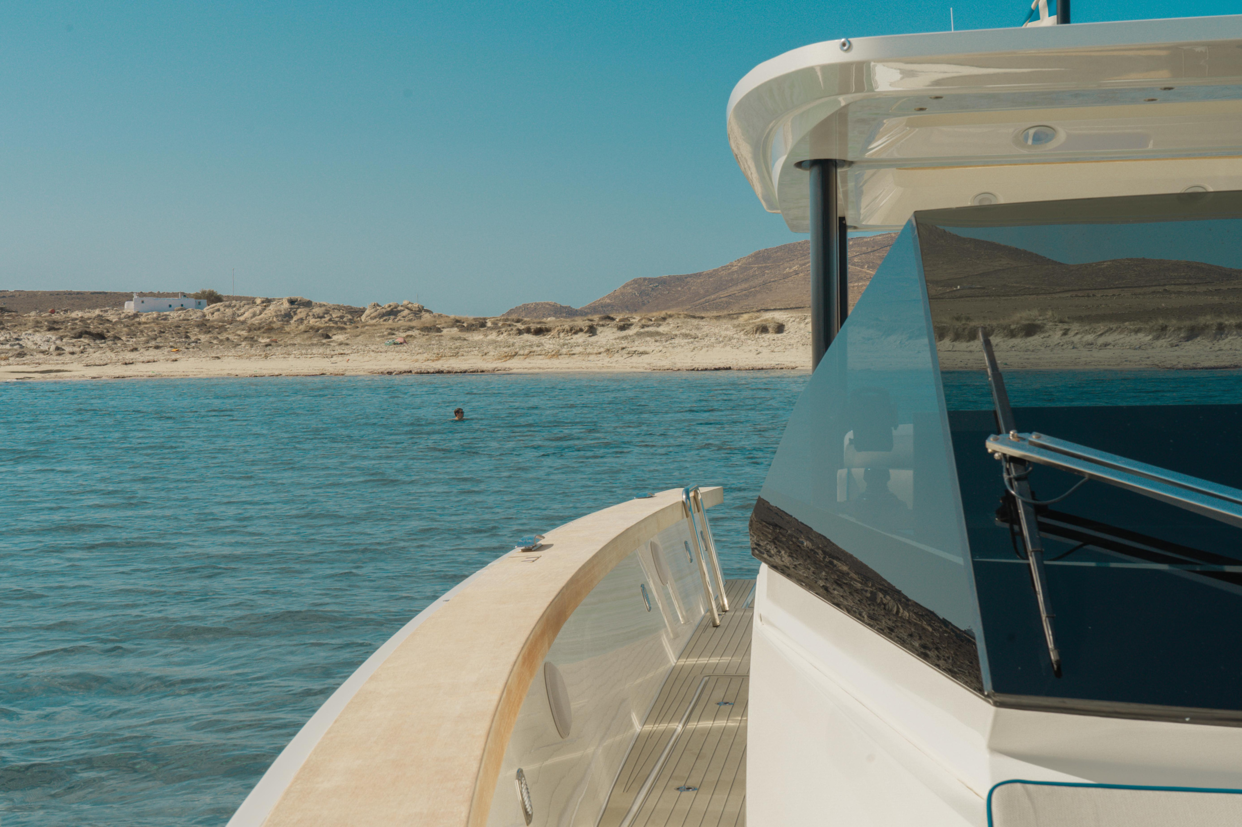 Photo #11 - Swan Shadow (Nevma) in Mykonos - 22094