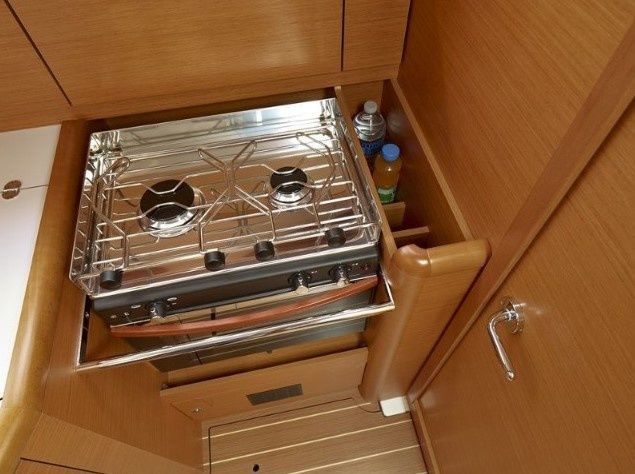 Photo #9 - Jeanneau Sun Odyssey 33i (Mare Doro) en Athènes - 61051